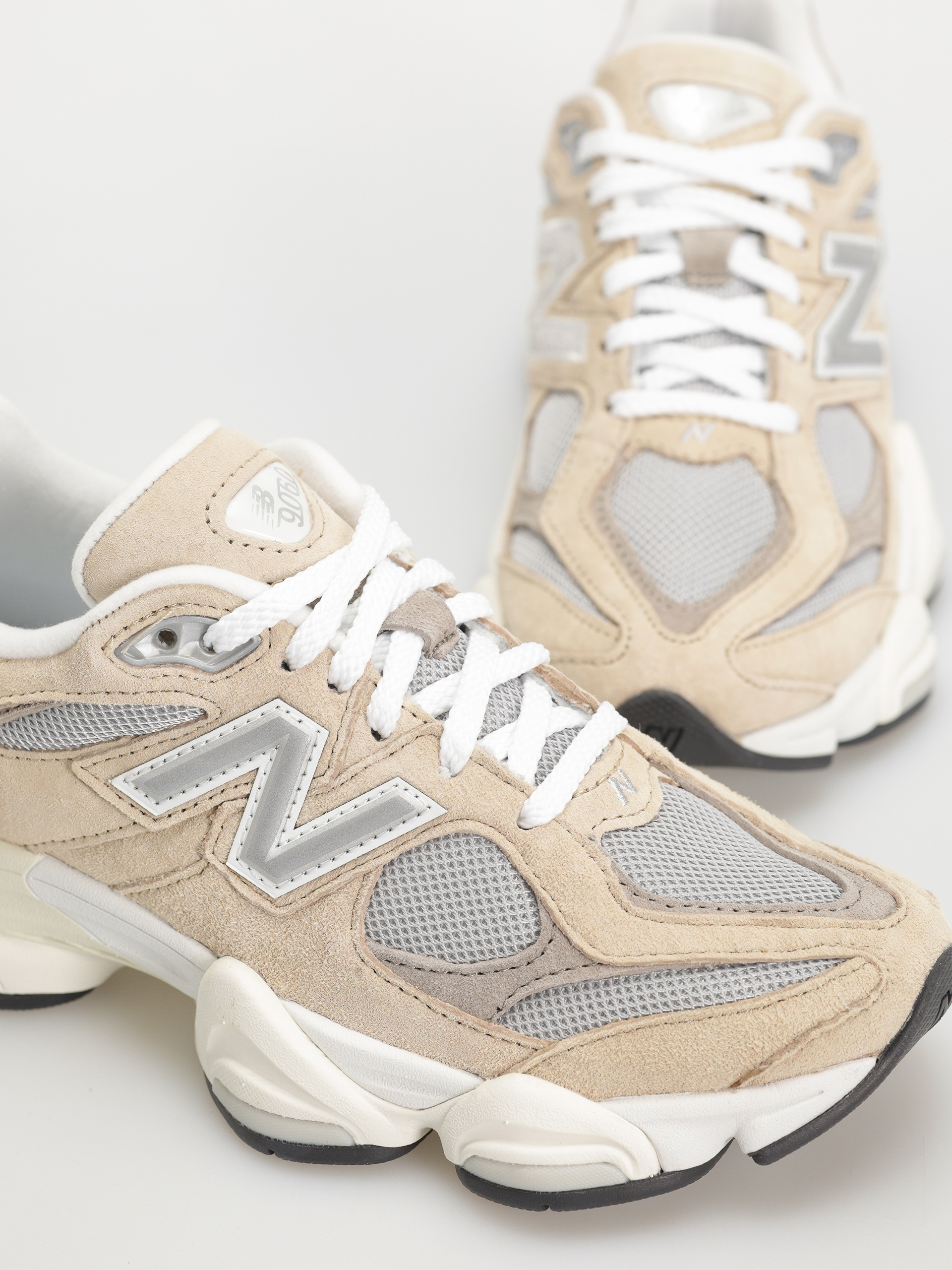 Boty New Balance 9060 (incense)