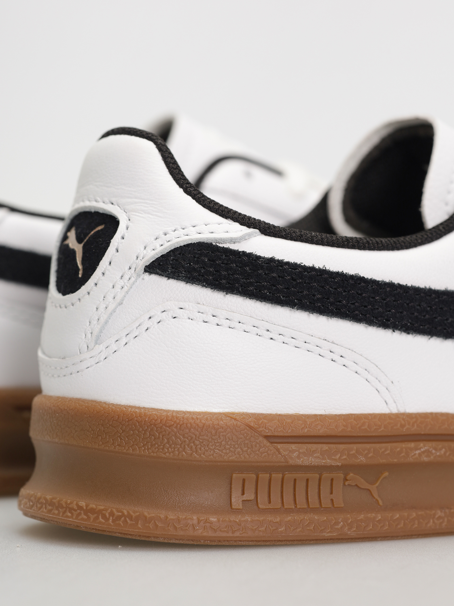 Boty Puma Indoor (puma white puma black gum)