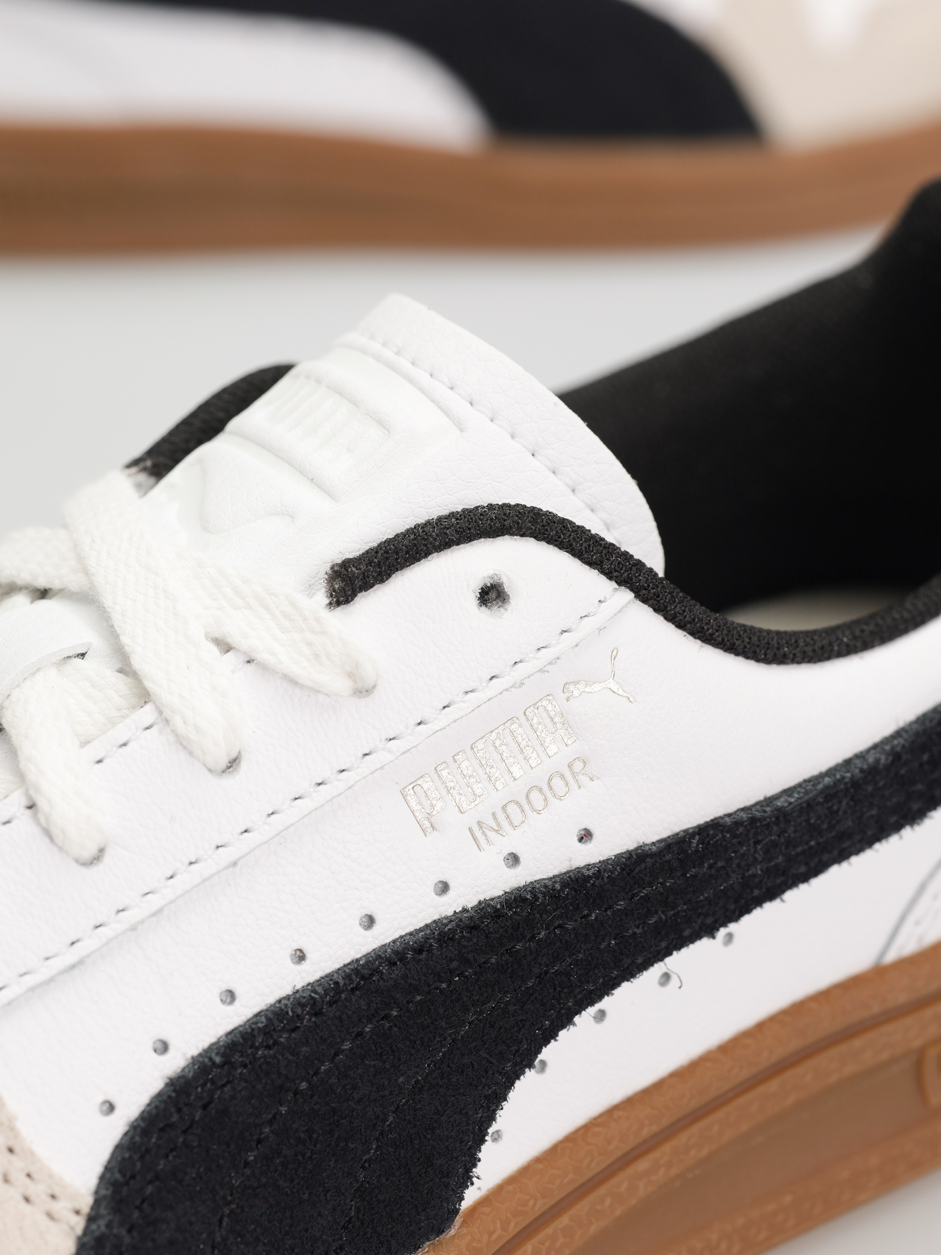Boty Puma Indoor (puma white puma black gum)