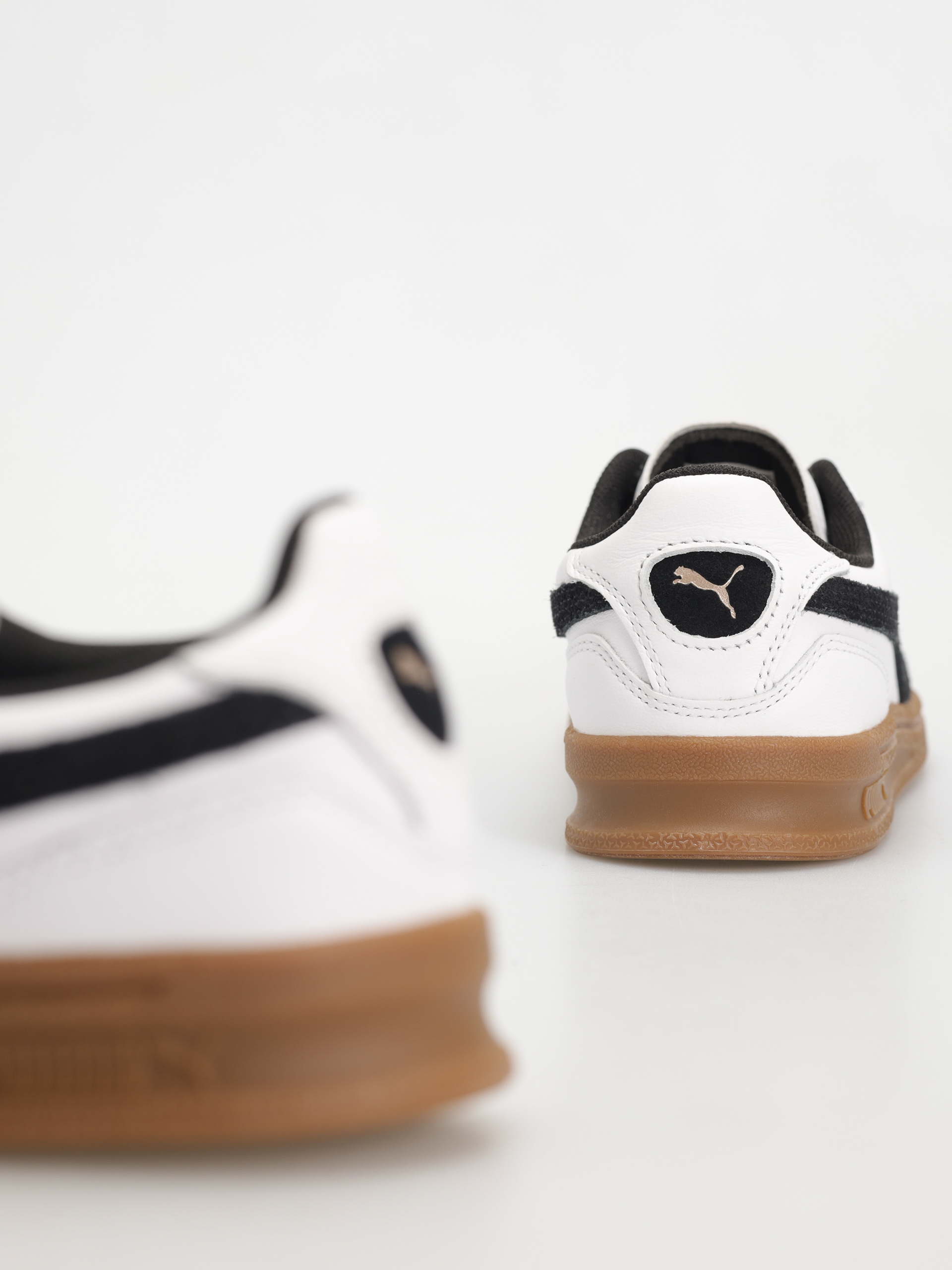 Boty Puma Indoor (puma white puma black gum)