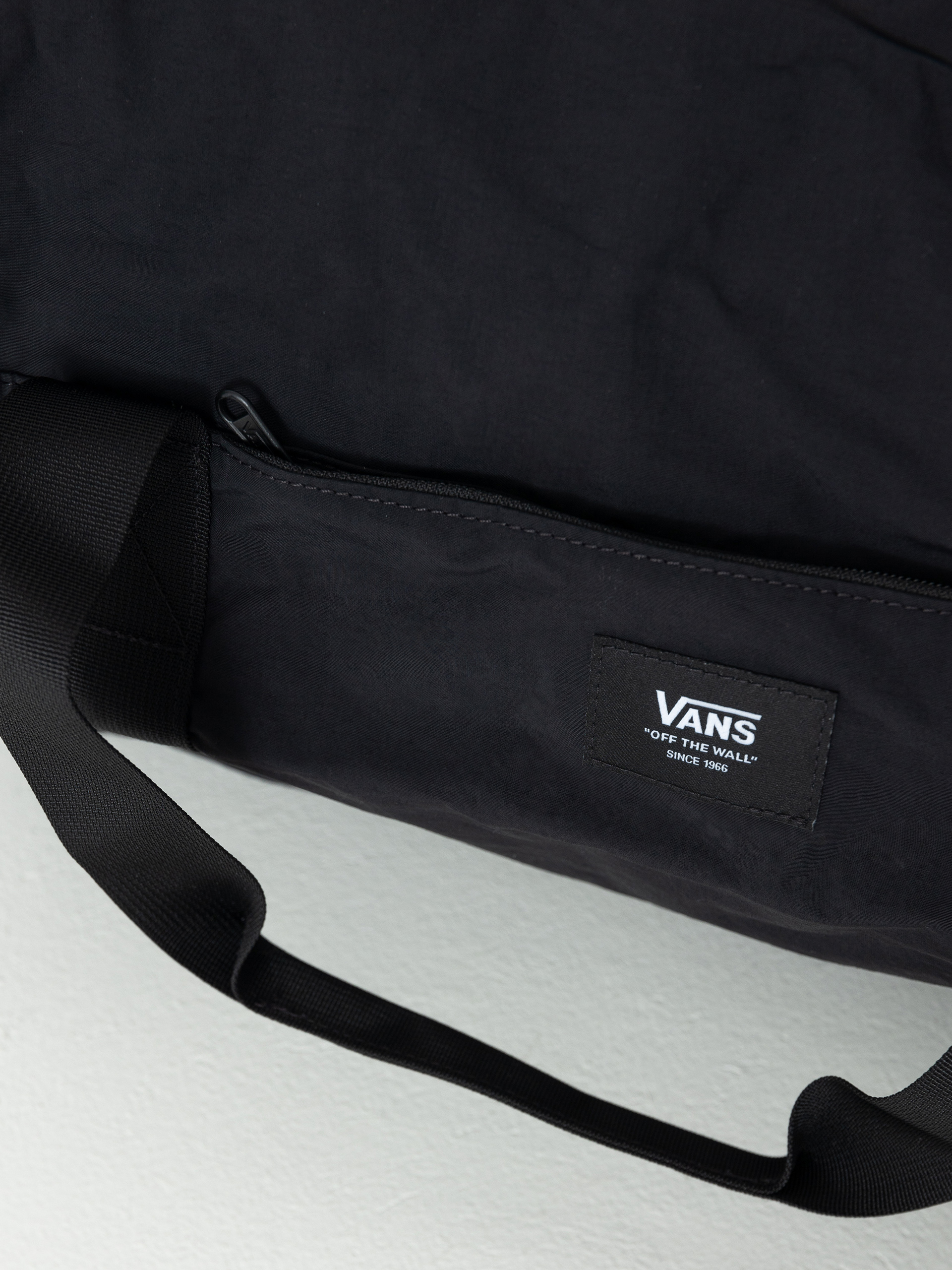 Taška Vans Barreled Duffel (black)