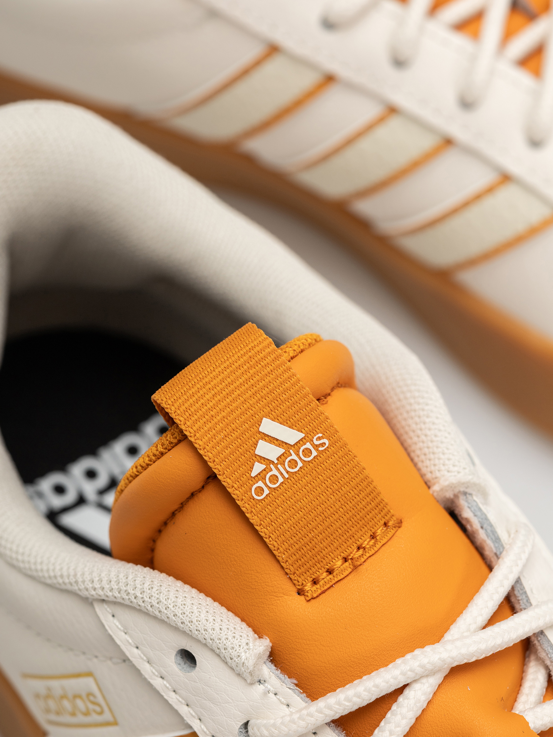 Boty adidas Vl Court 3.0 (owhite/ivory/orbgry)