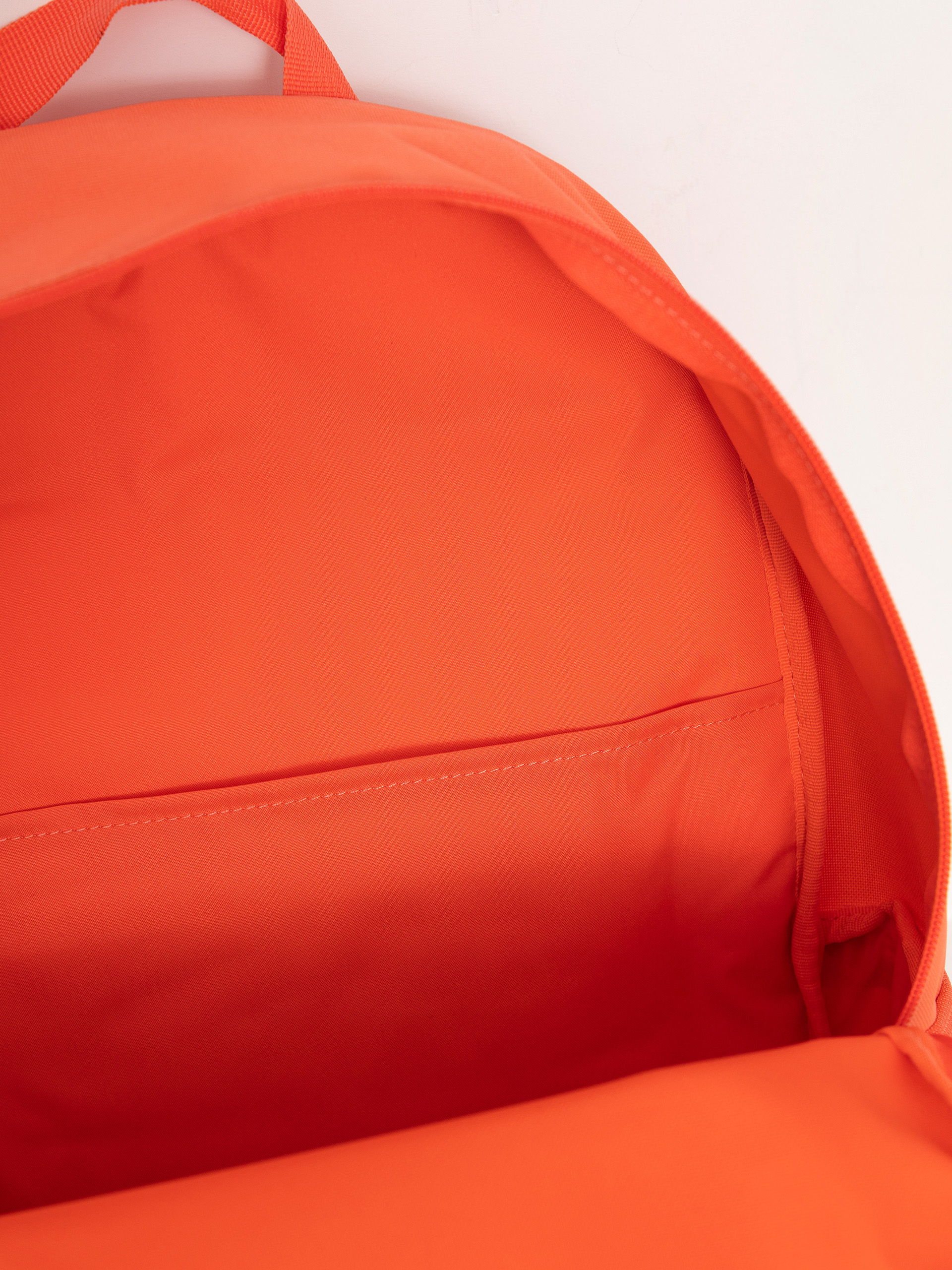 Batoh Nike SB Heritage (magic ember/magic ember/summit white)