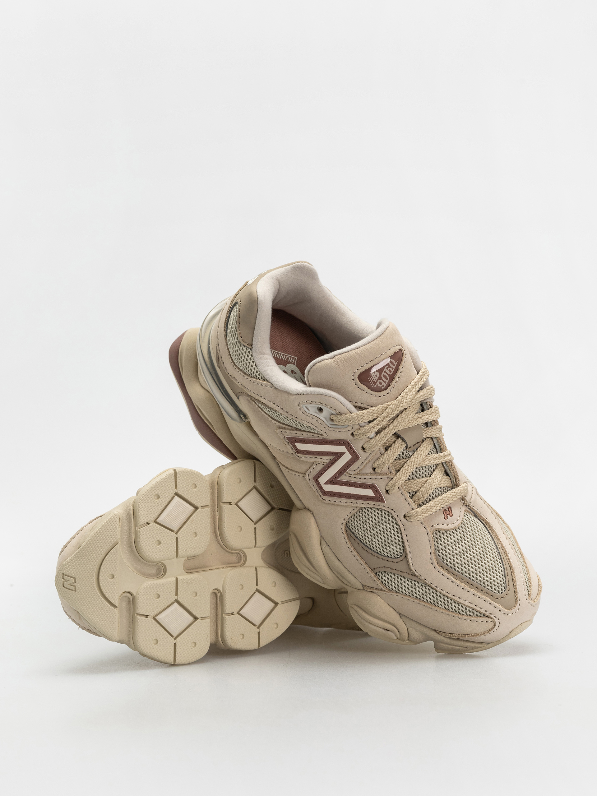 Boty New Balance 9060 (bone)