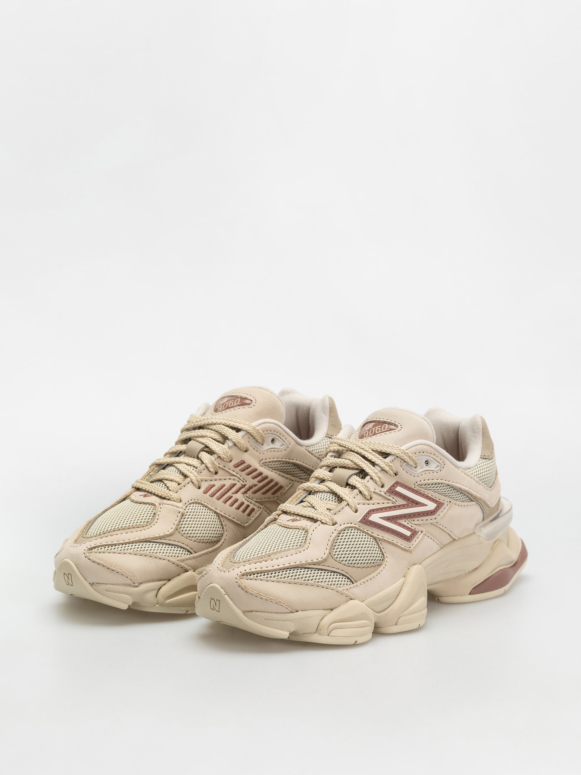 Boty New Balance 9060 (bone)