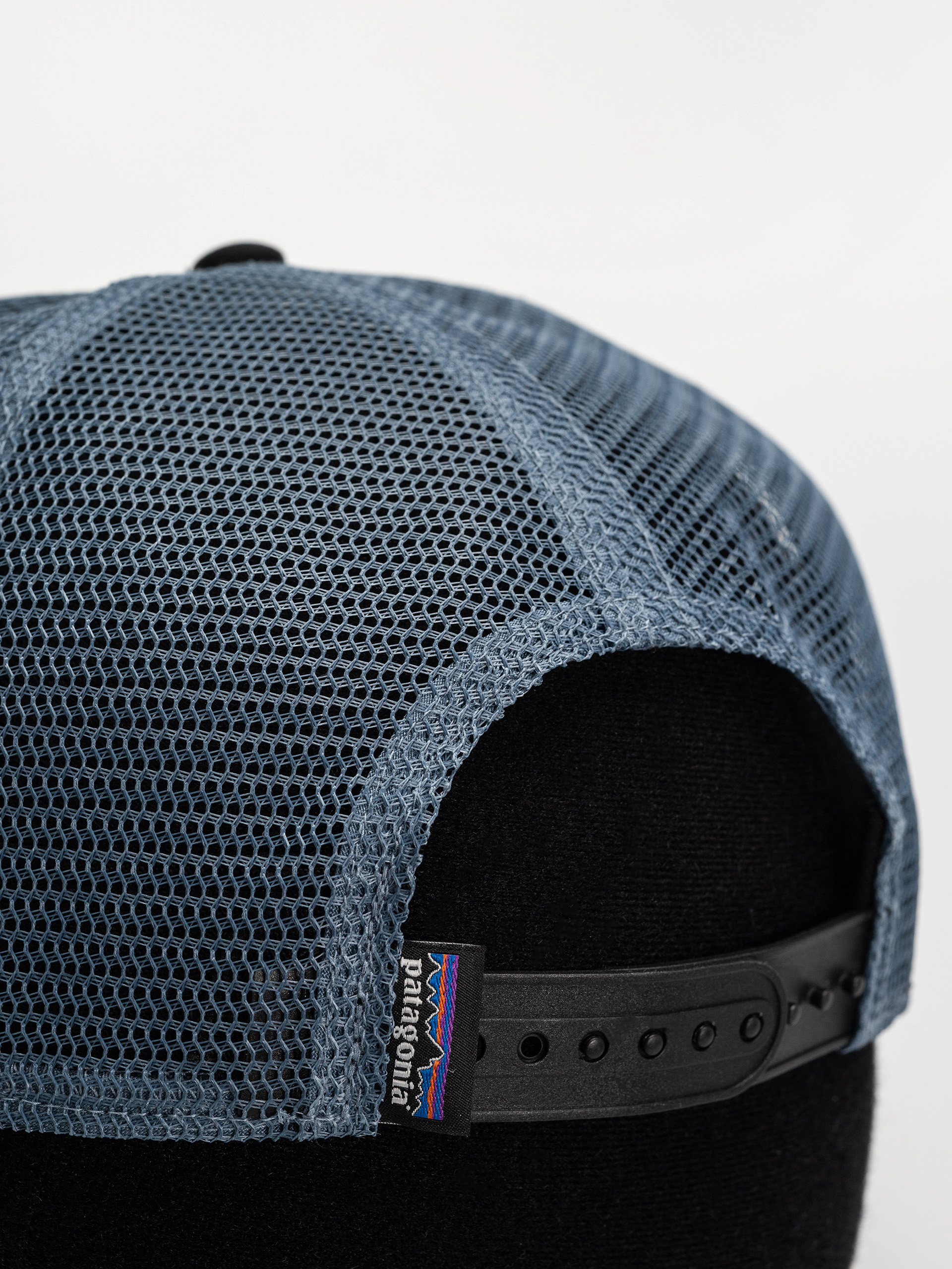 Kšiltovka  Patagonia Airfarer (chouinard crest/birch white)