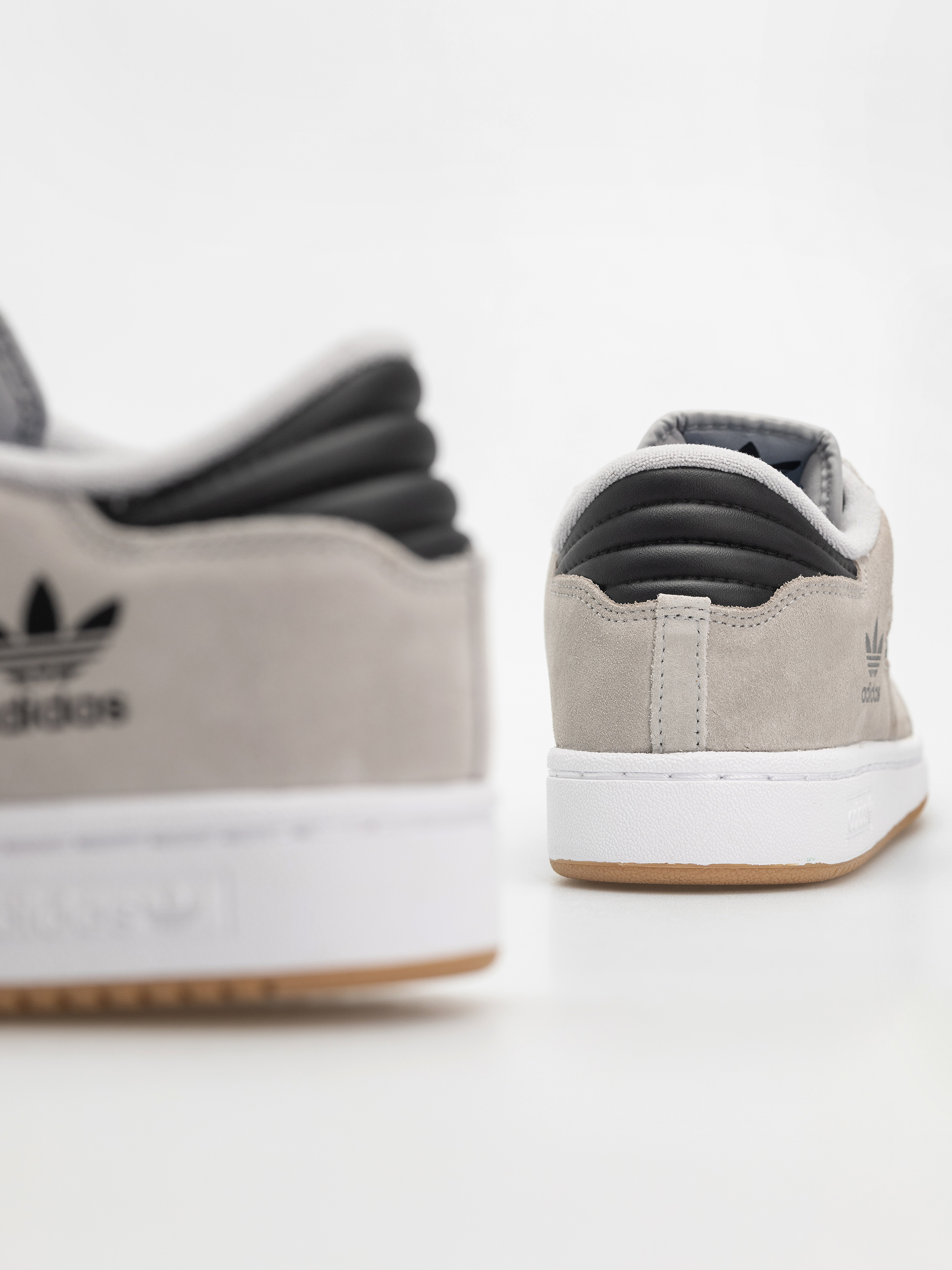 Boty adidas Centennial 85 Low A (gretwo/cblack/crywht)