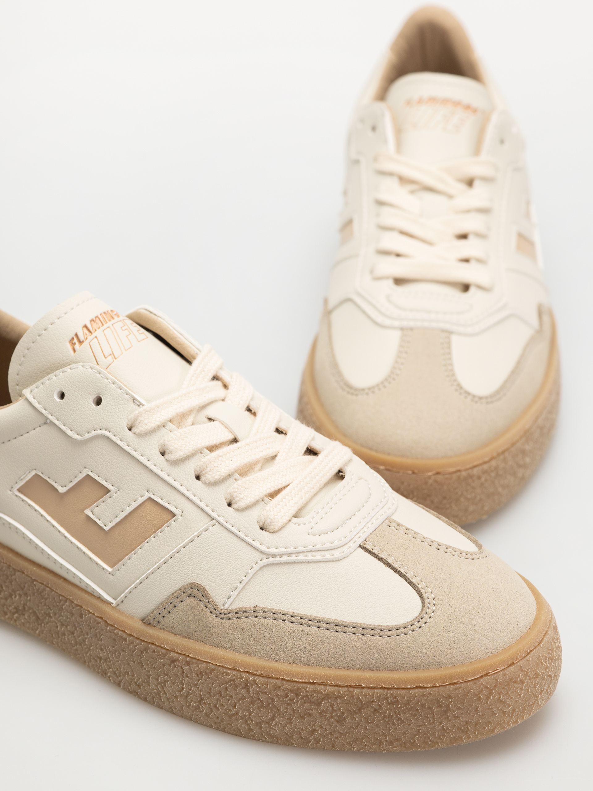 Boty Flamingos Life Burela Bold (shell)