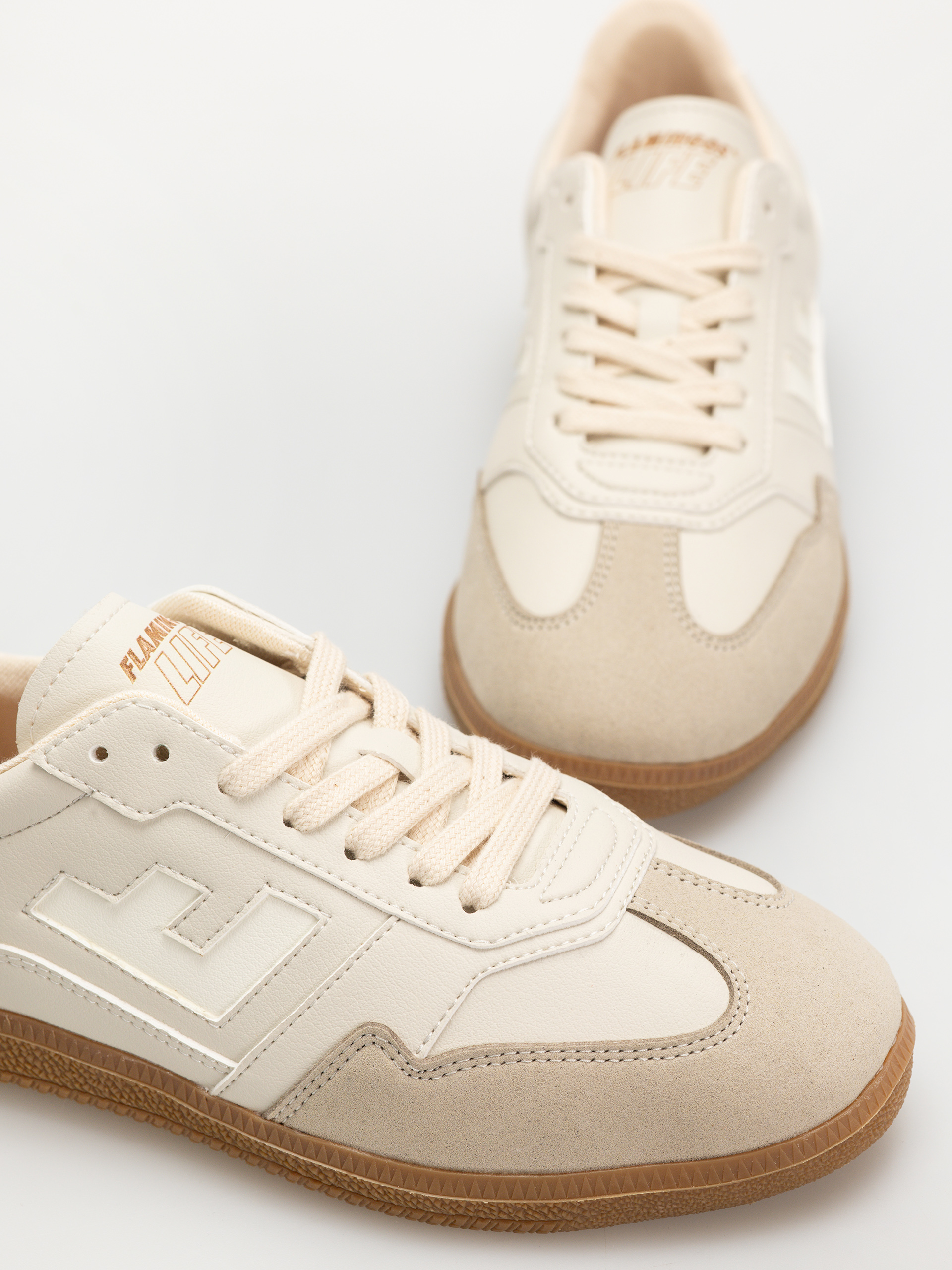 Boty Flamingos Life Burela Slim (gesso white)