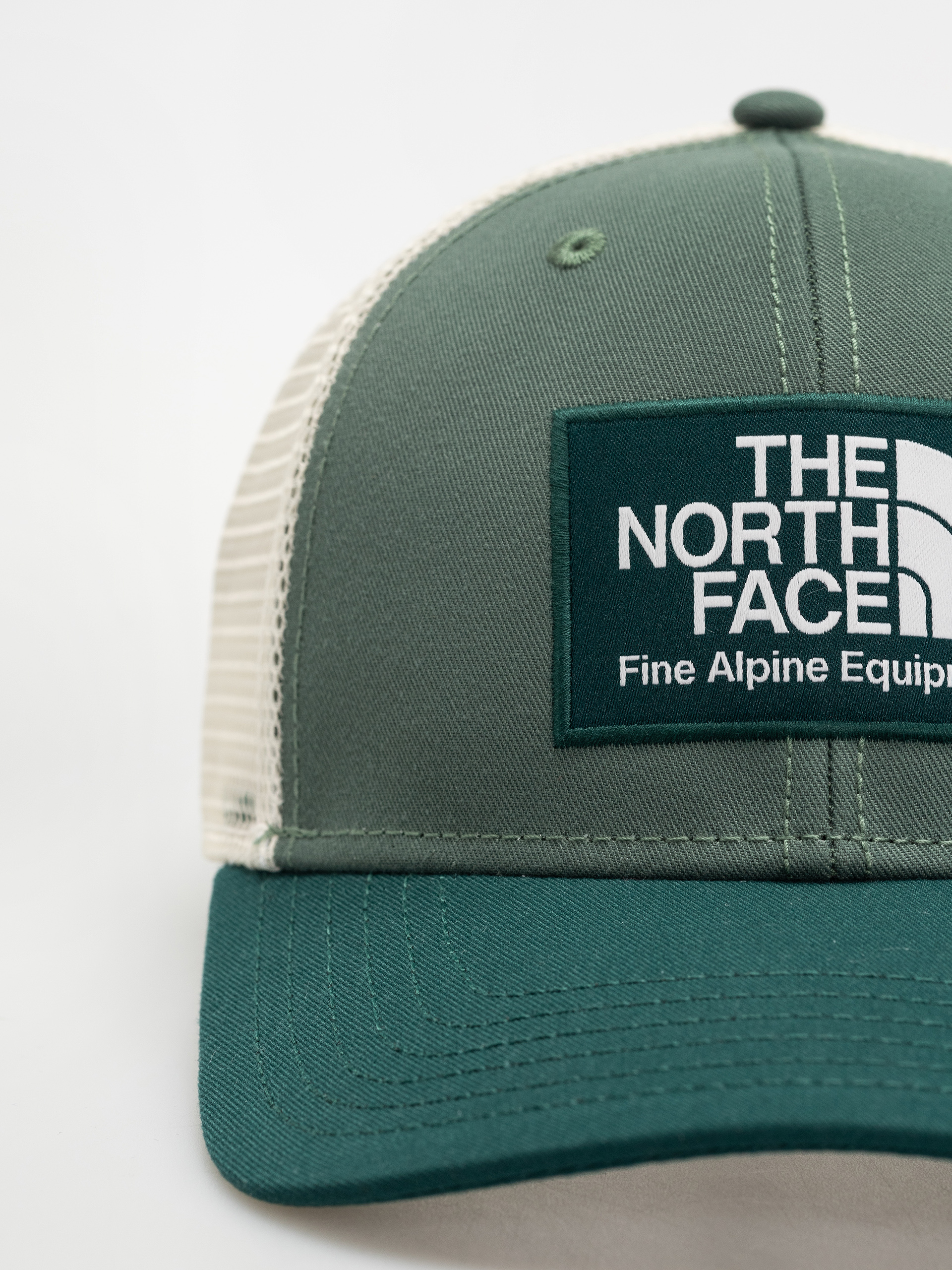 Kšiltovka  The North Face Deep Fit Mudder Trucker (deep nori/duck green)