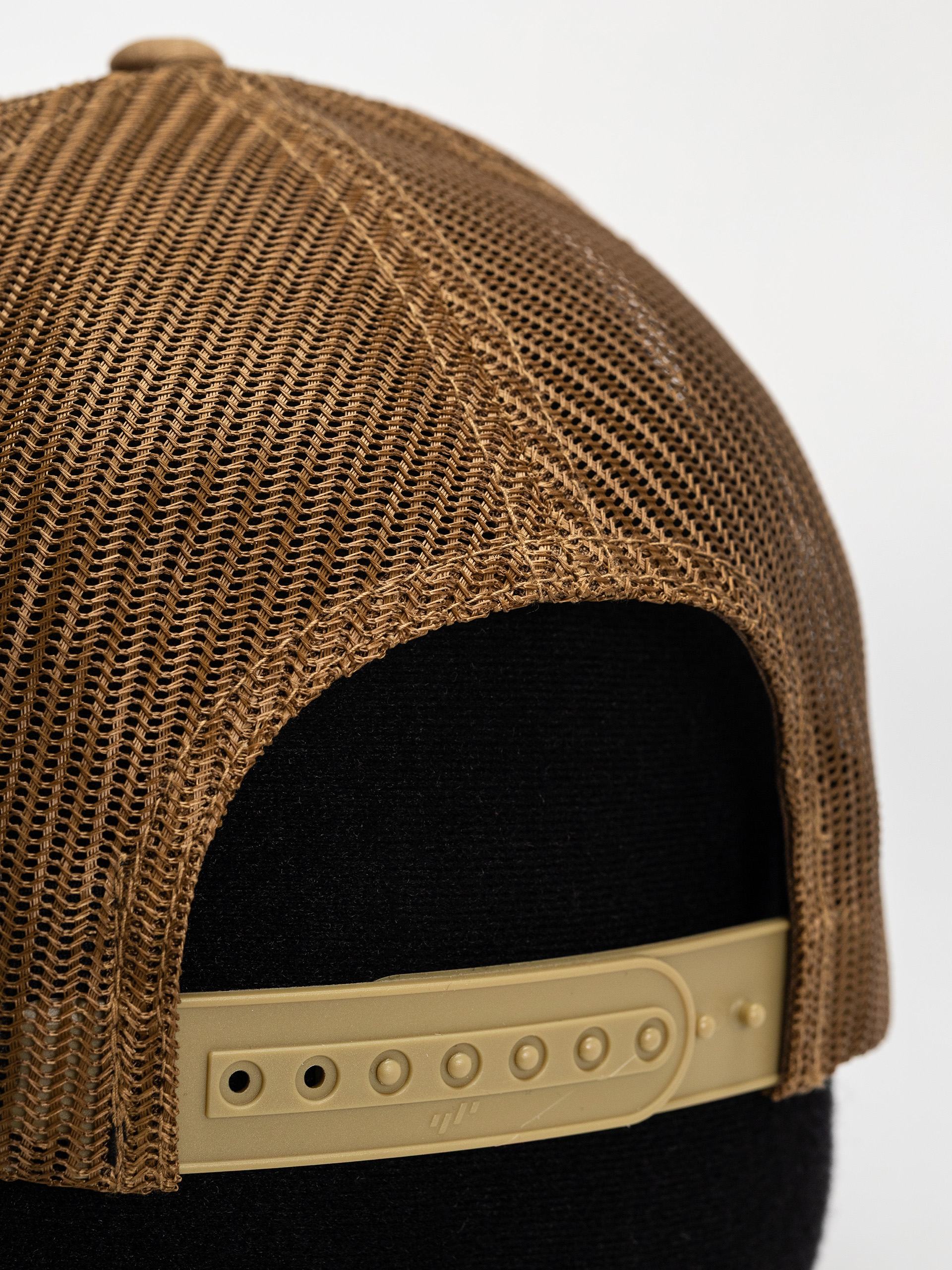 Kšiltovka  Columbia Mesh Snap Back High (delta/shark/c)