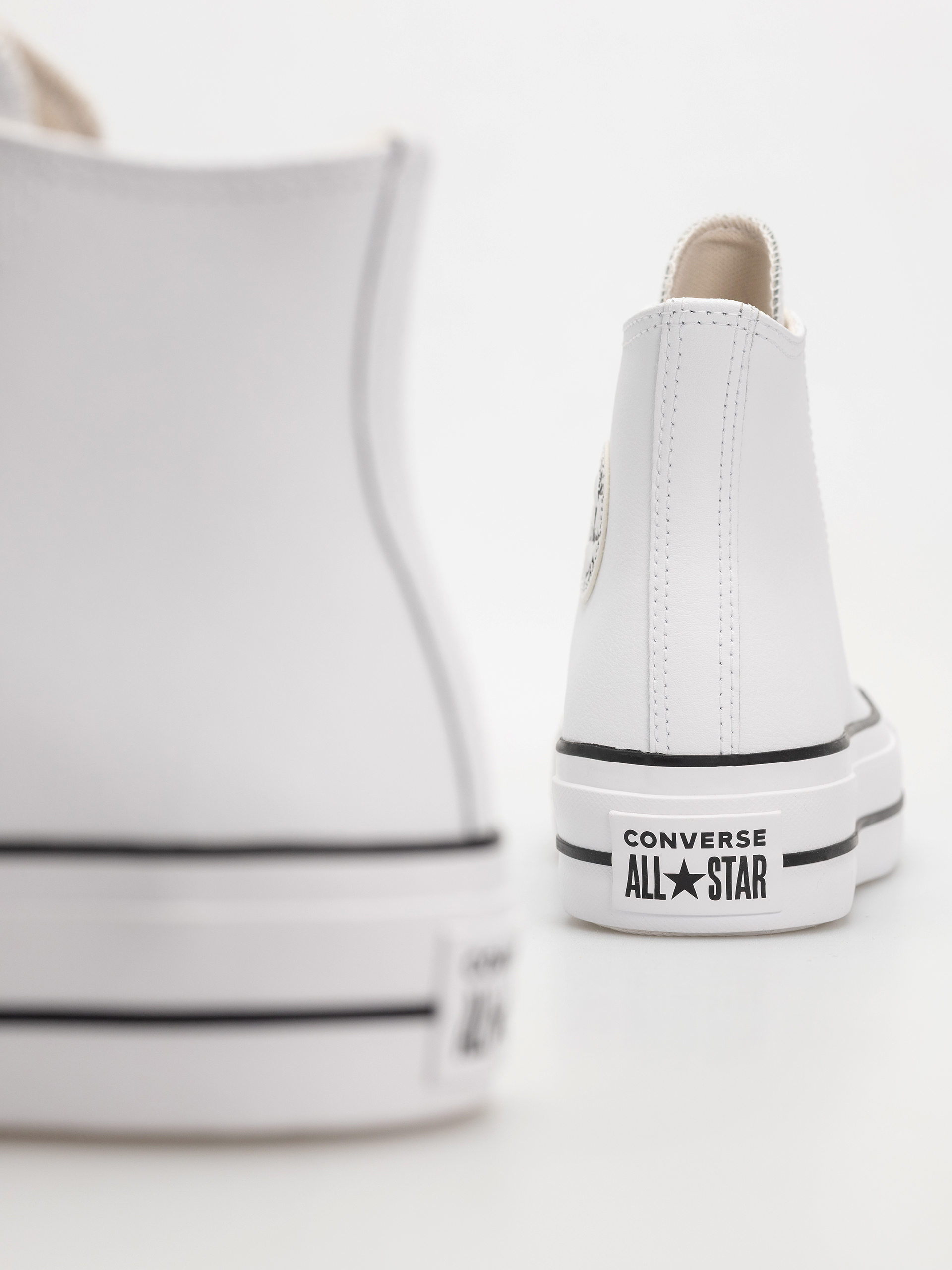 Tenisky Converse Chuck Taylor All Star Lift Hi Wmn (white/black/white)