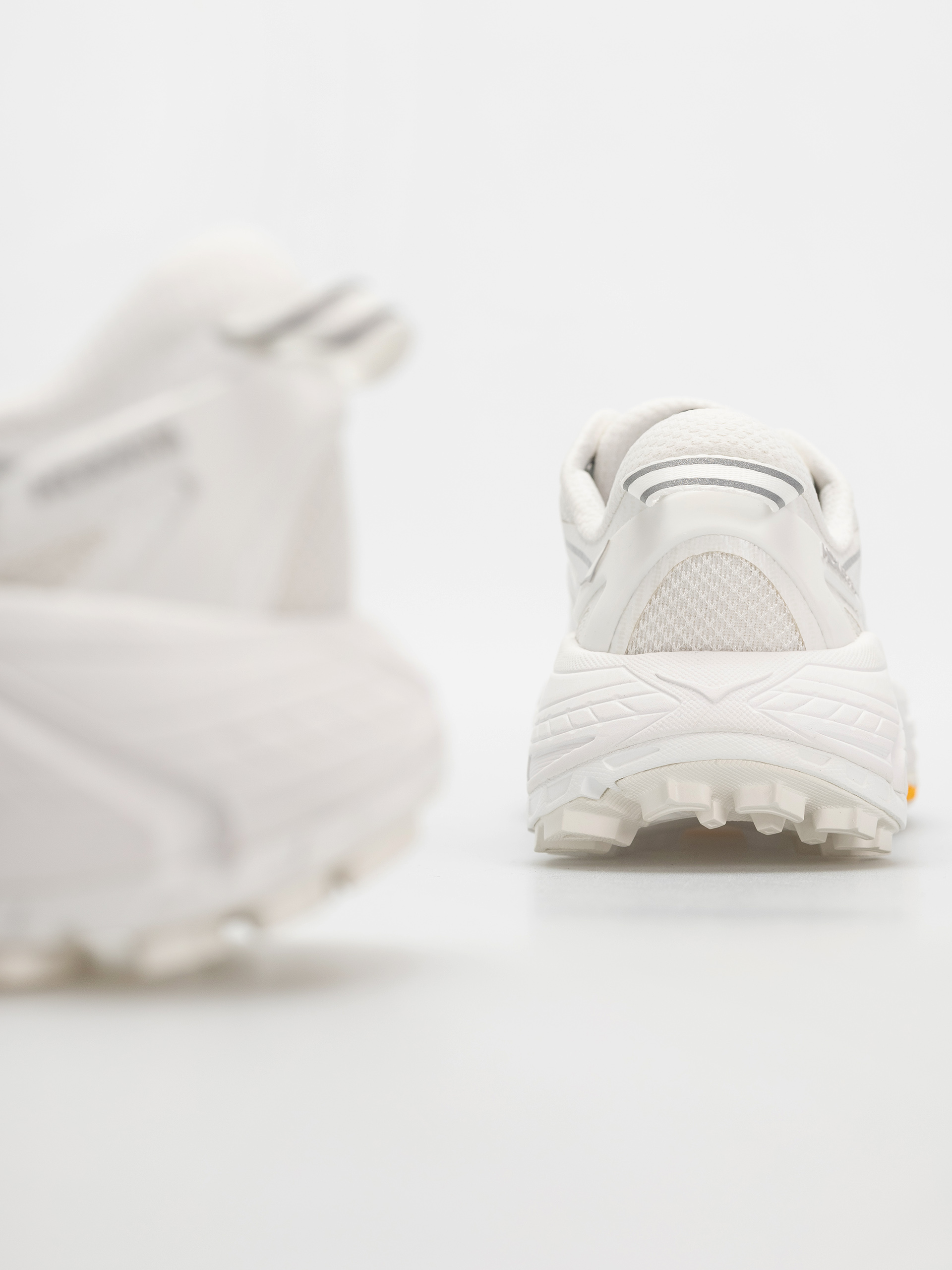 Boty Hoka Mafate Speed 2 (white/lunar rock)