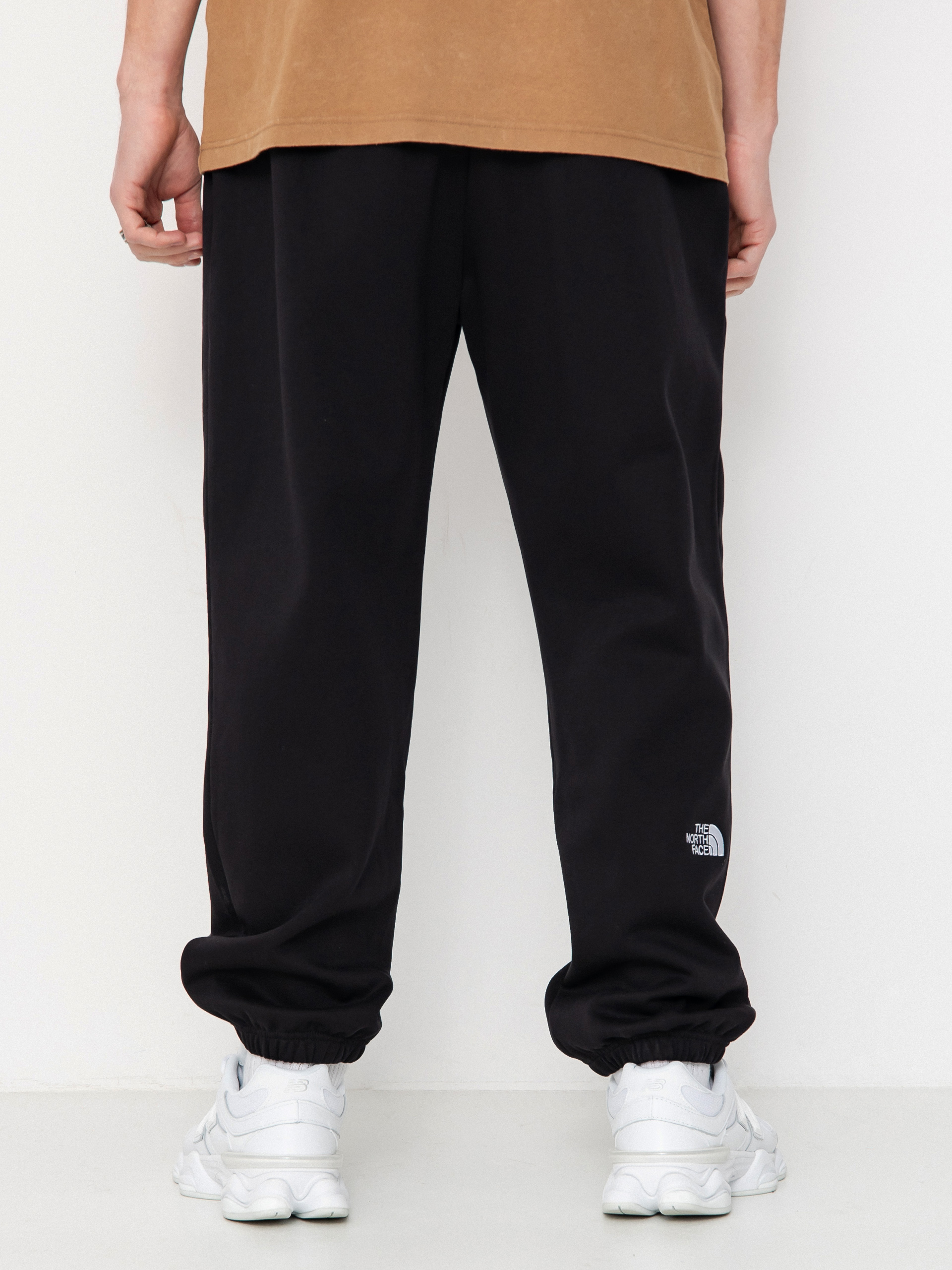 Kalhoty The North Face Essential Relaxed Straight Jogger (tnf black)