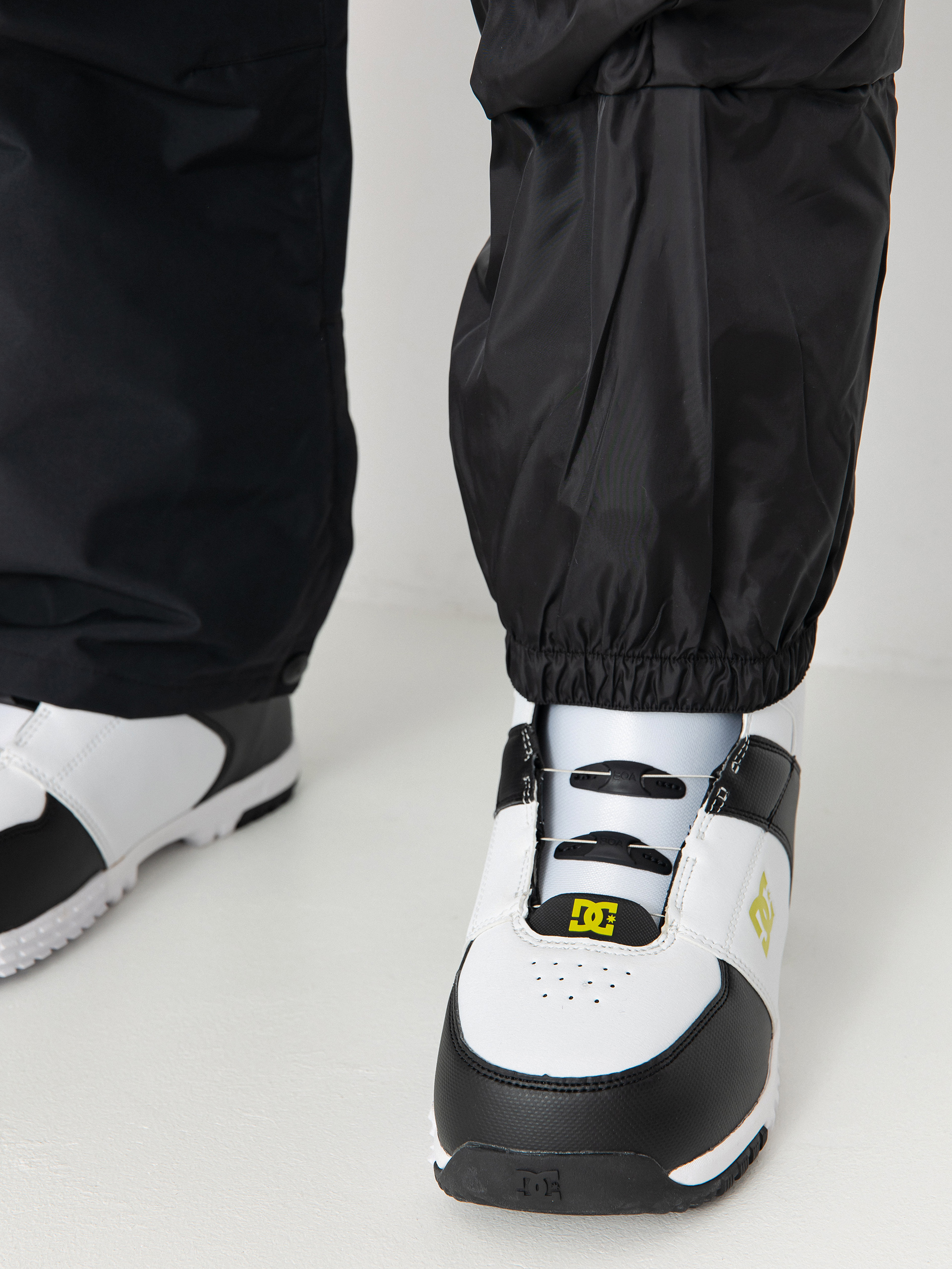 Pánské Snowboardové kalhoty  DC Docile Bib (black)