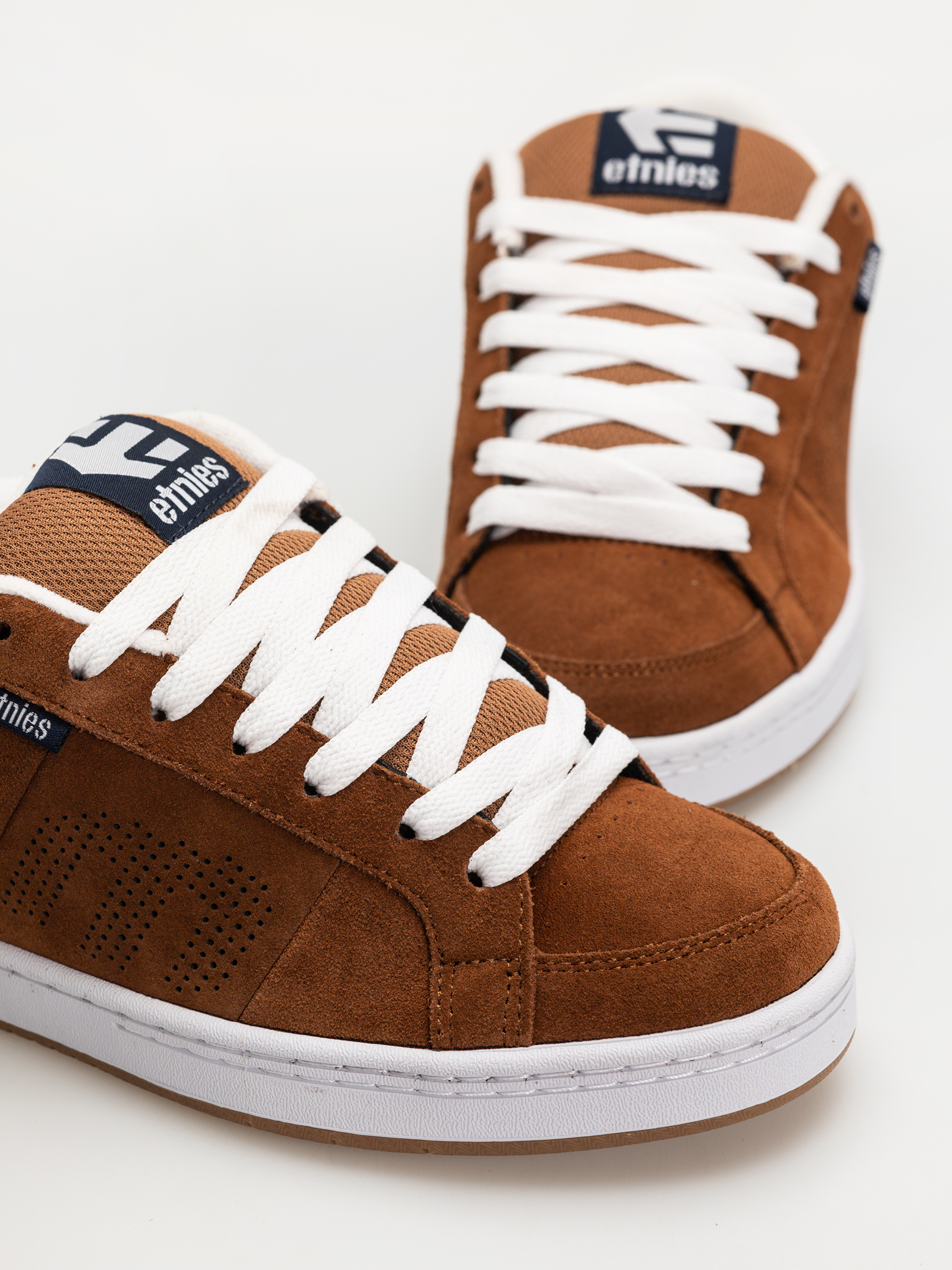 Boty Etnies Kingpin (brown/navy)