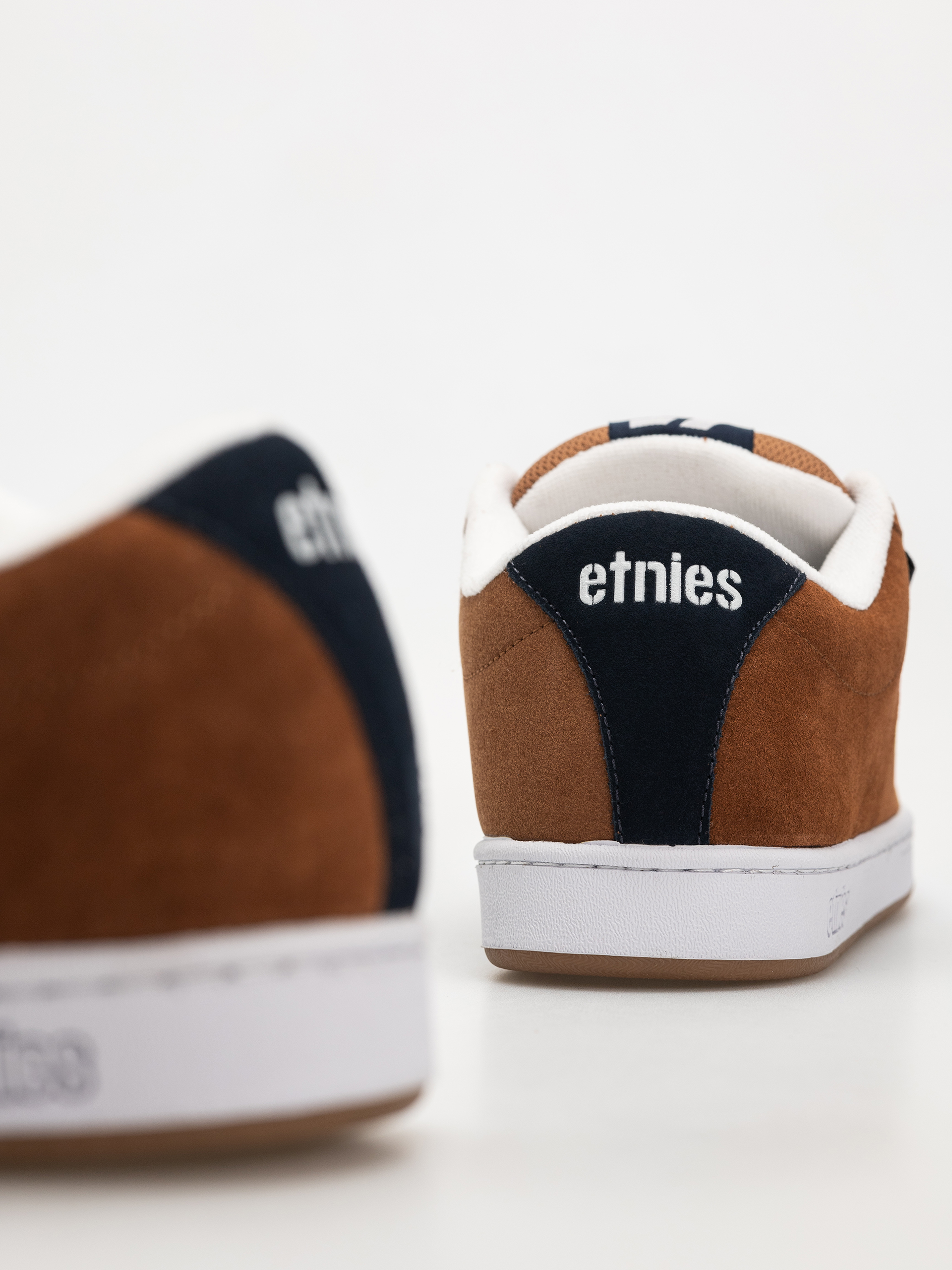 Boty Etnies Kingpin (brown/navy)