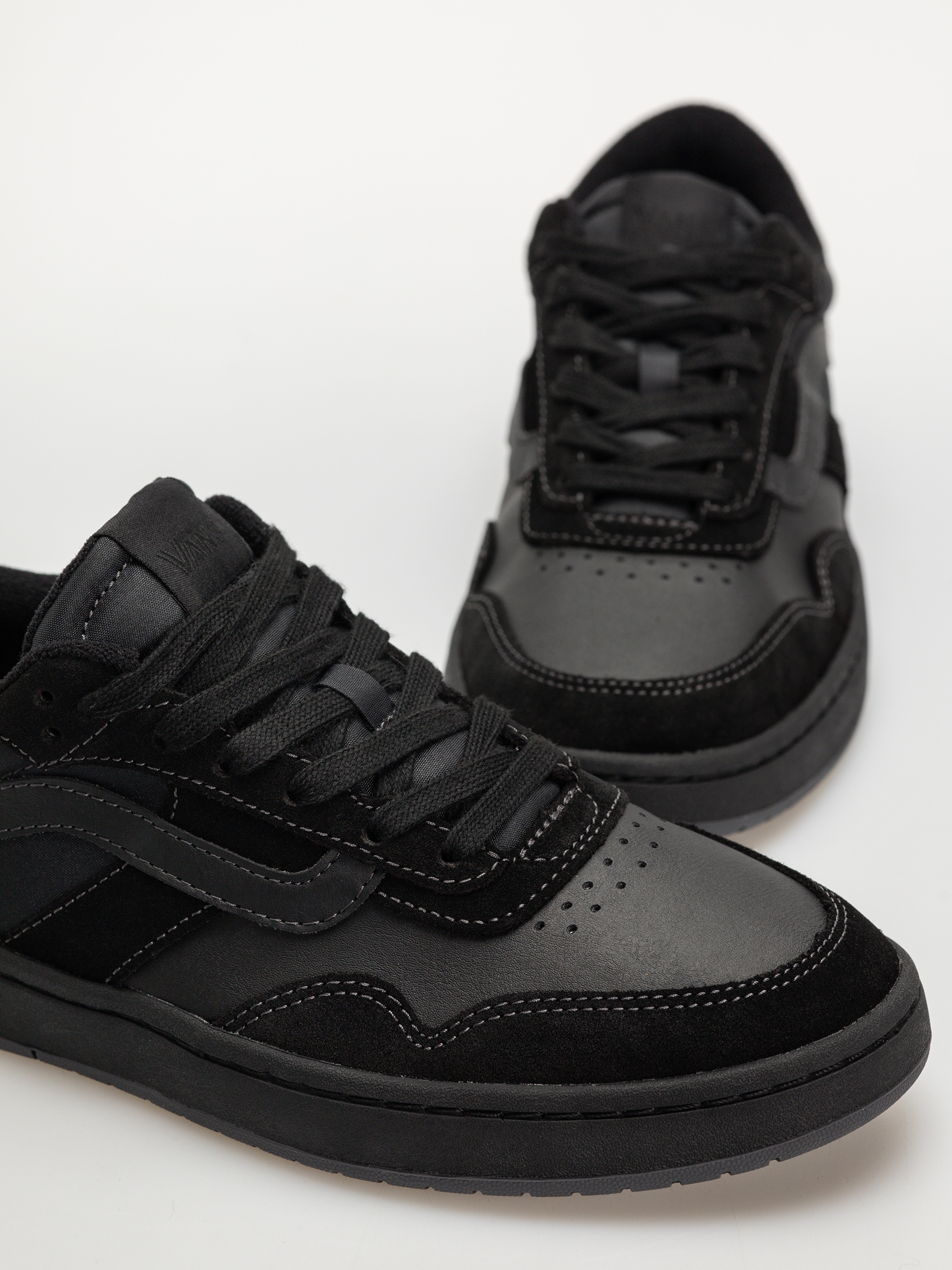 Boty Vans Cruze 3.0 (black/black)