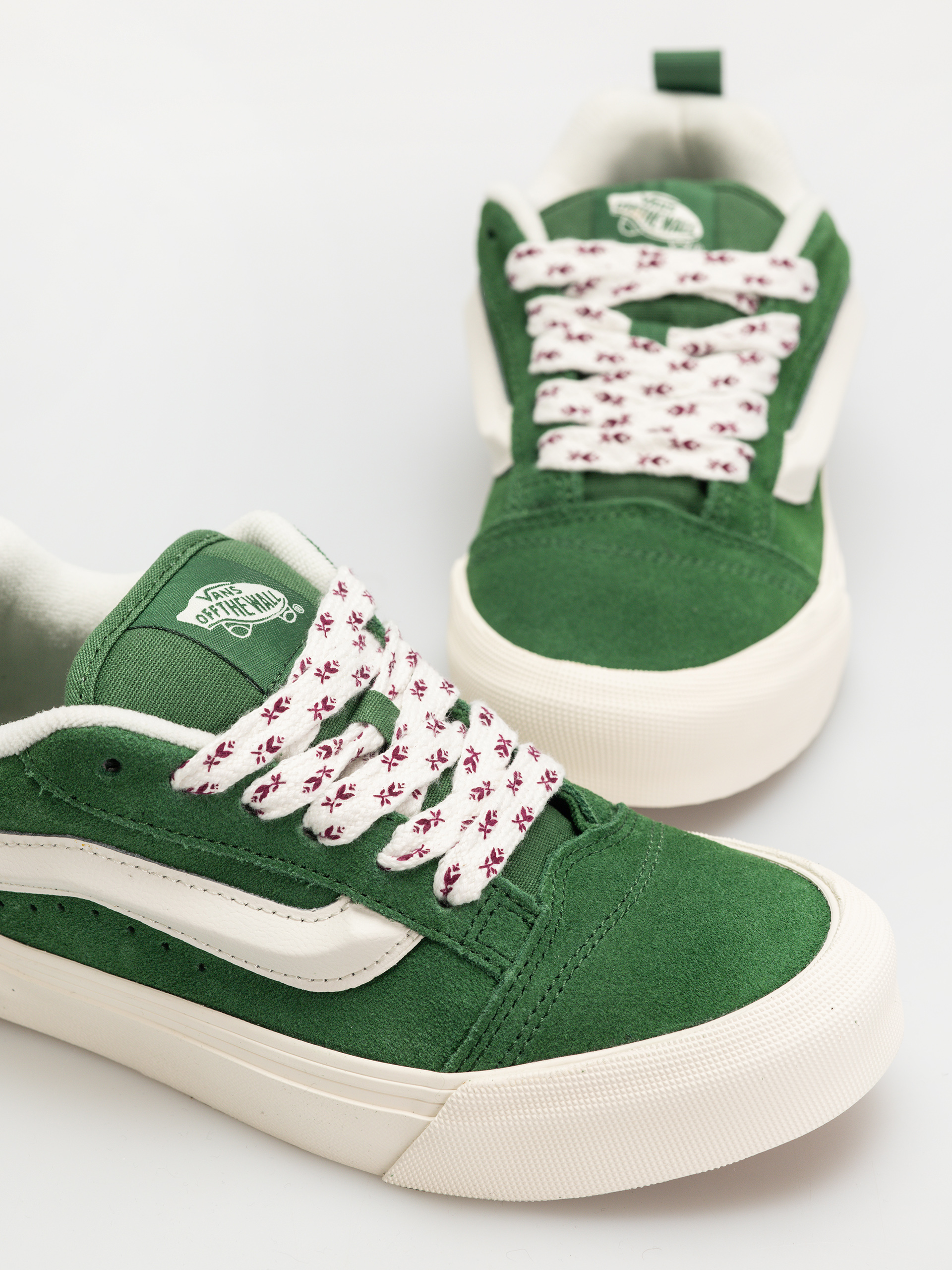 Boty Vans Knu Skool (floral laces fairway)