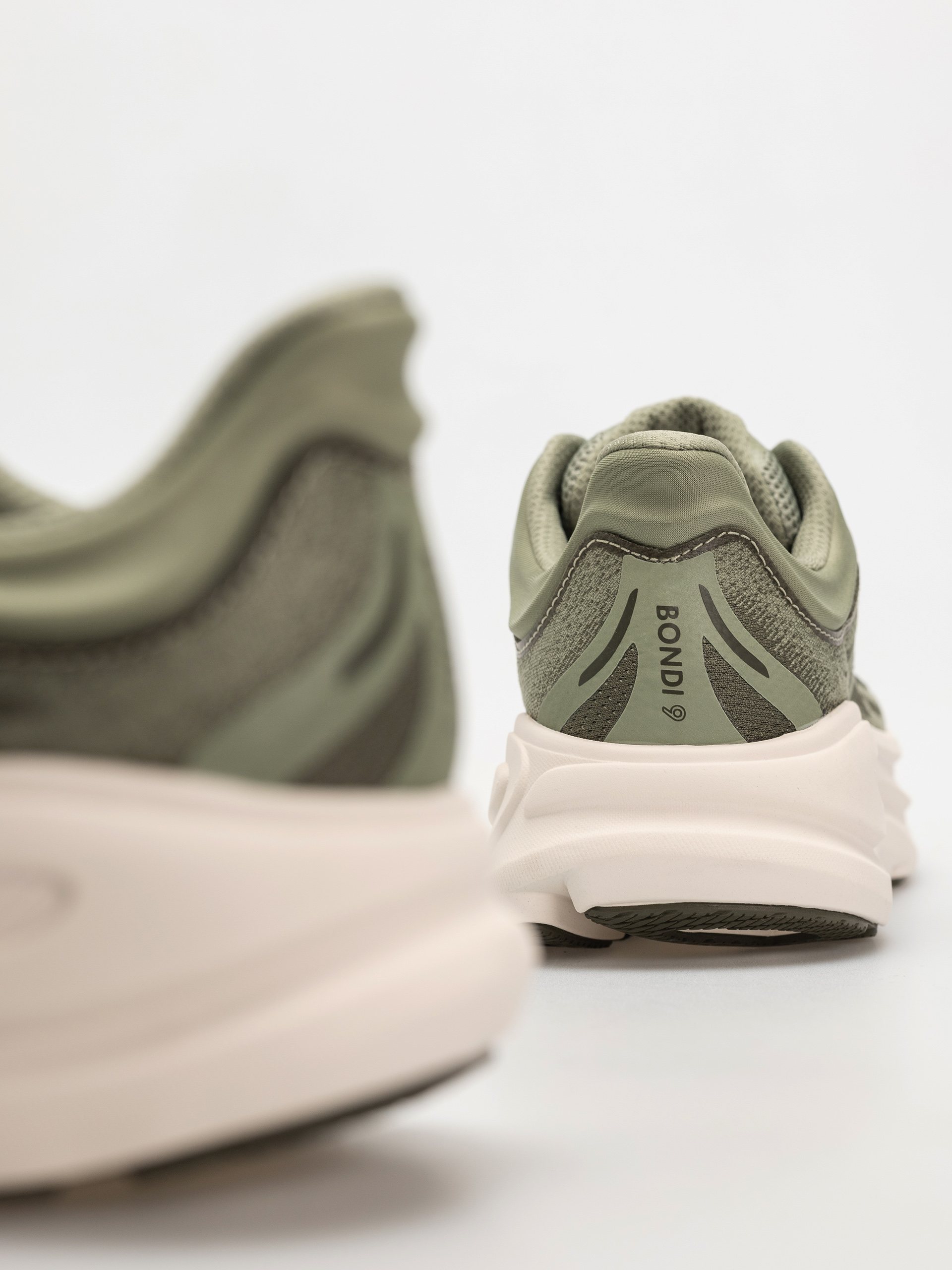 Boty Hoka Bondi 9 (sea moss/eucalyptus)