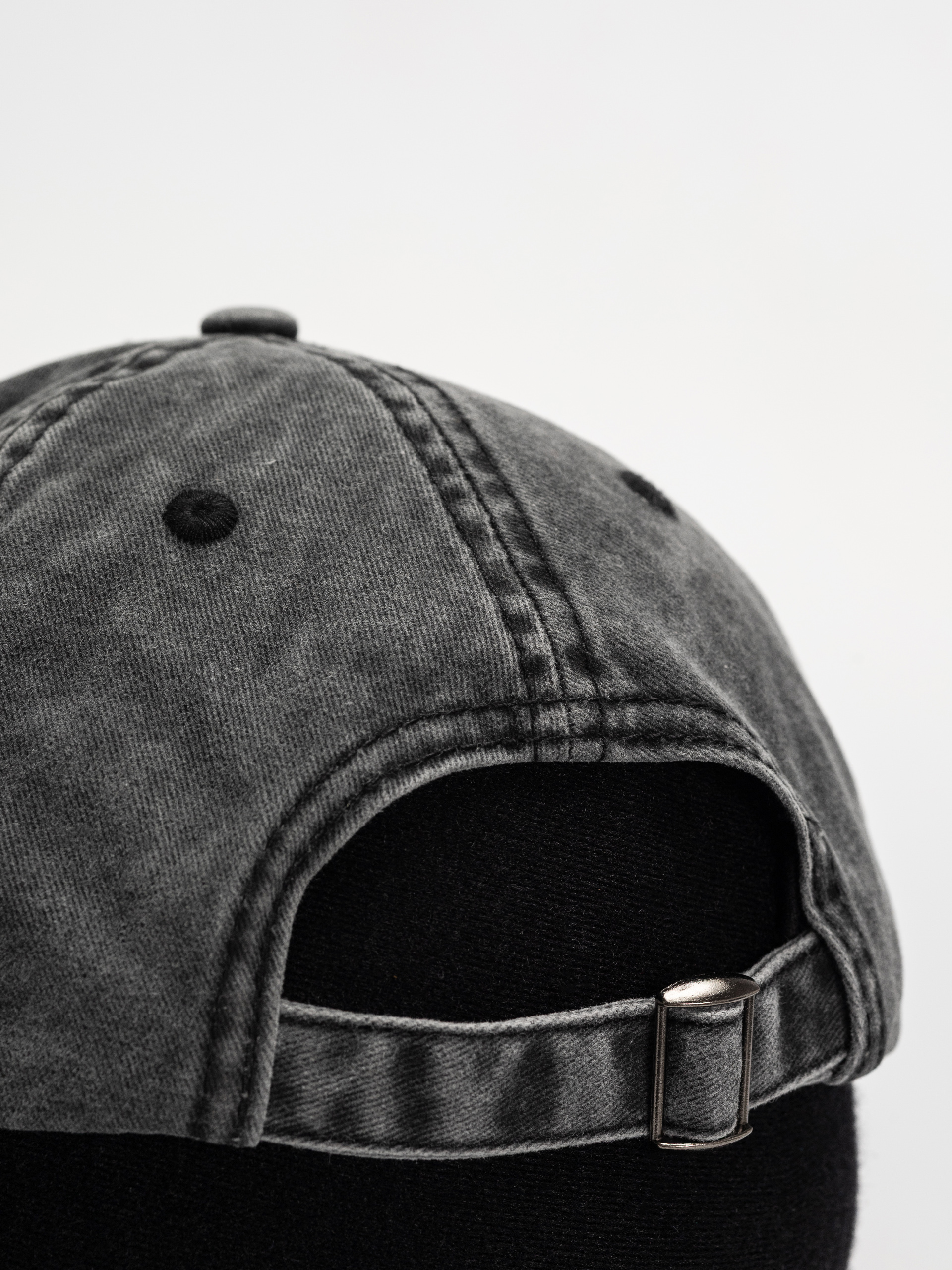 Kšiltovka  Wasted Paris Kingdom Curve Destroy (faded black)