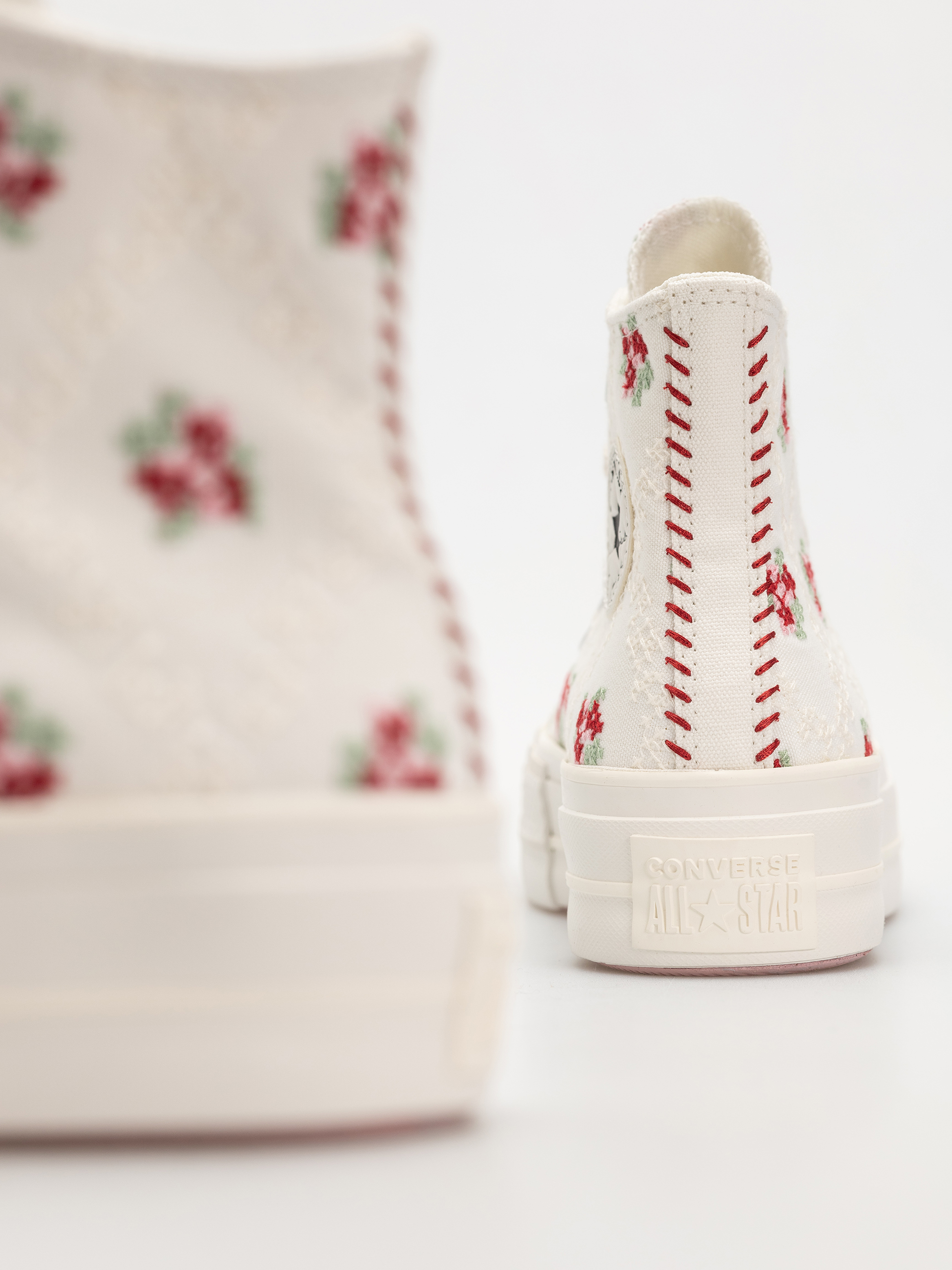 Tenisky Converse Chuck Taylor All Star Lift Hi Wmn (vintage white/horizon pink)