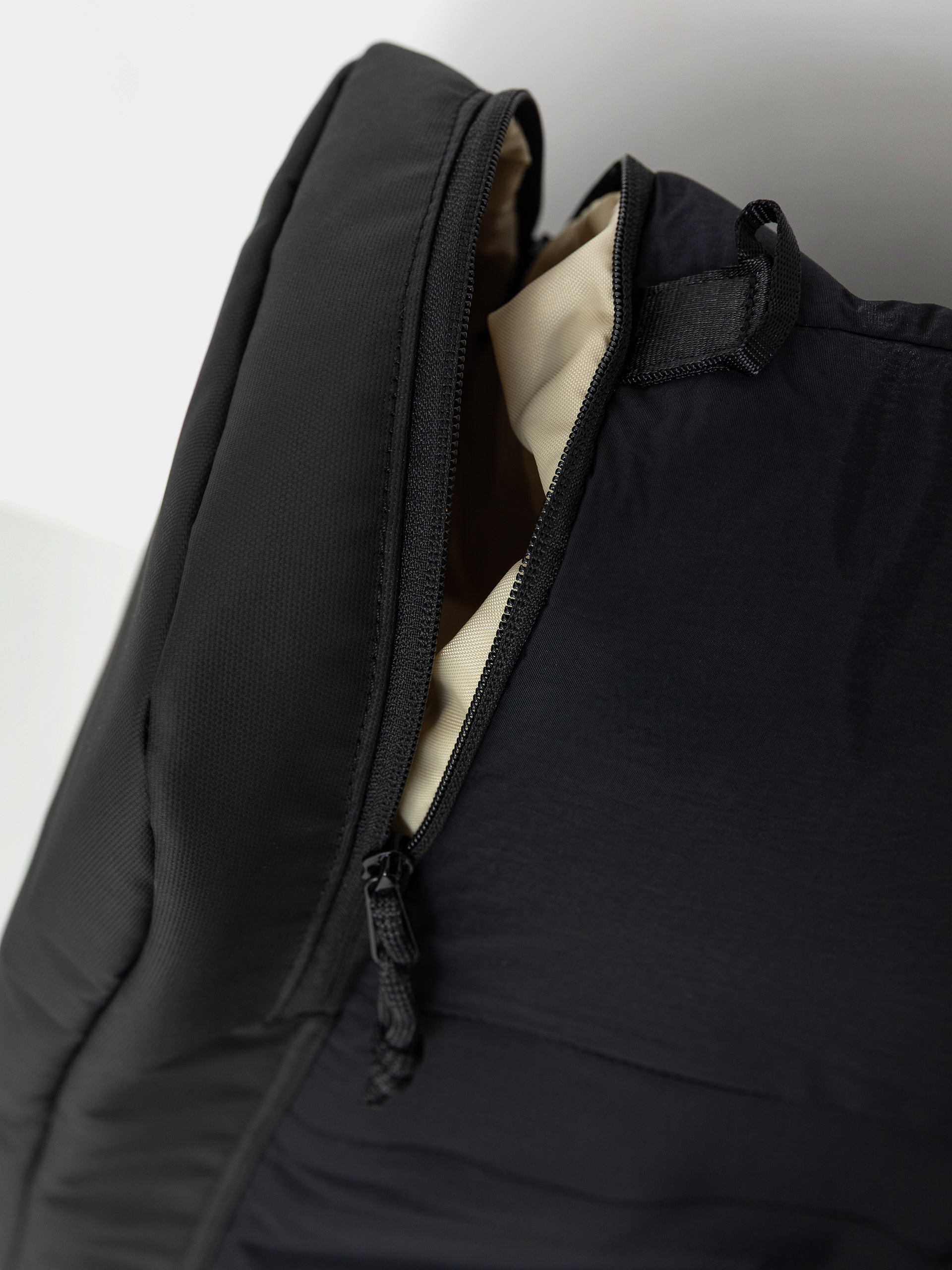 Taška The North Face Never Stop Weekender Duffel Wmn (tnf black npf)