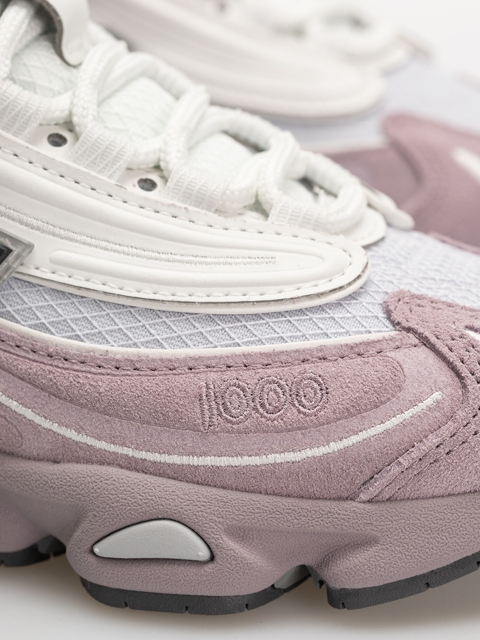 Boty New Balance 1000 (ice wine)