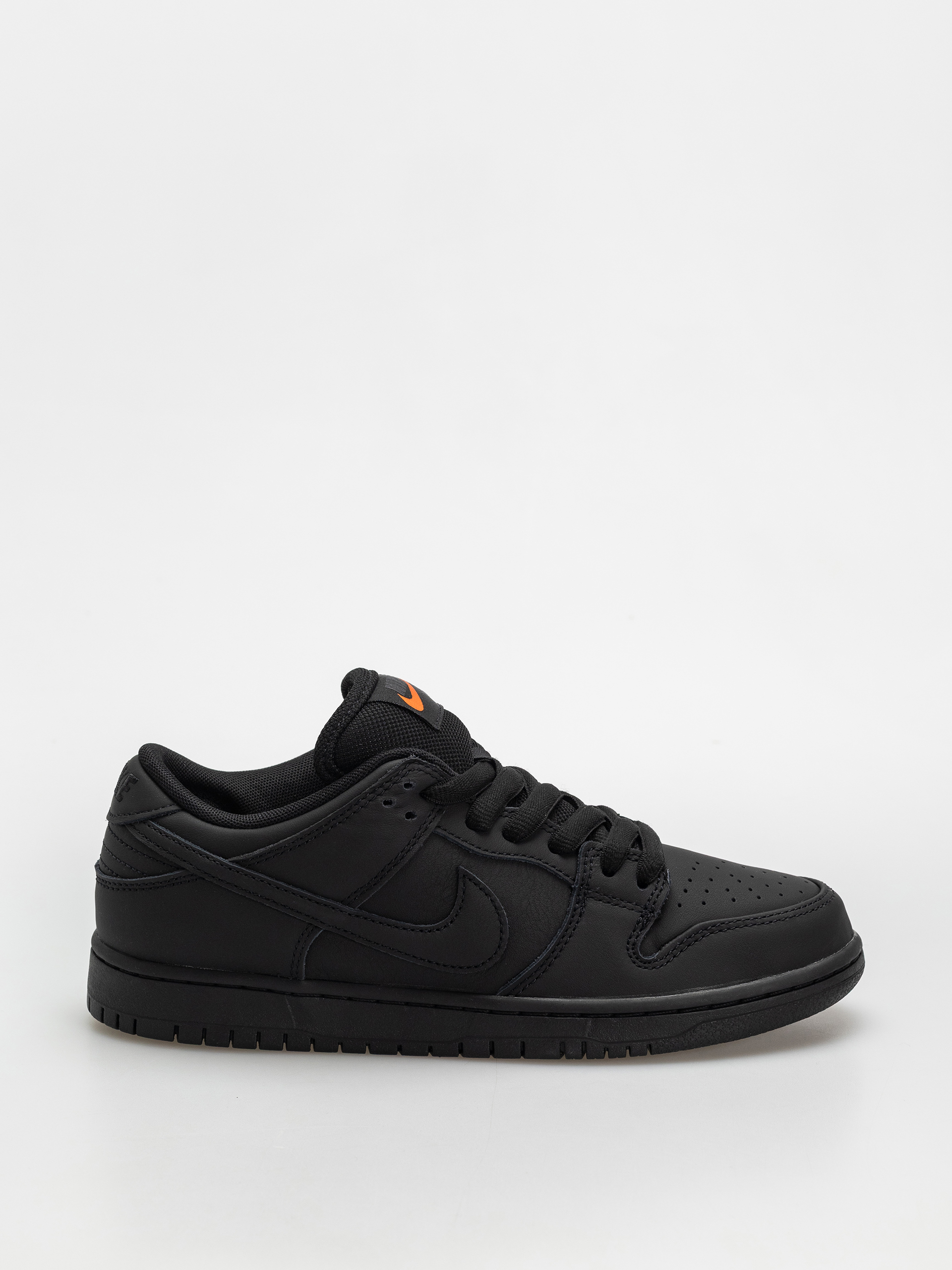 Boty Nike SB Dunk Low Pro (black/black black black)