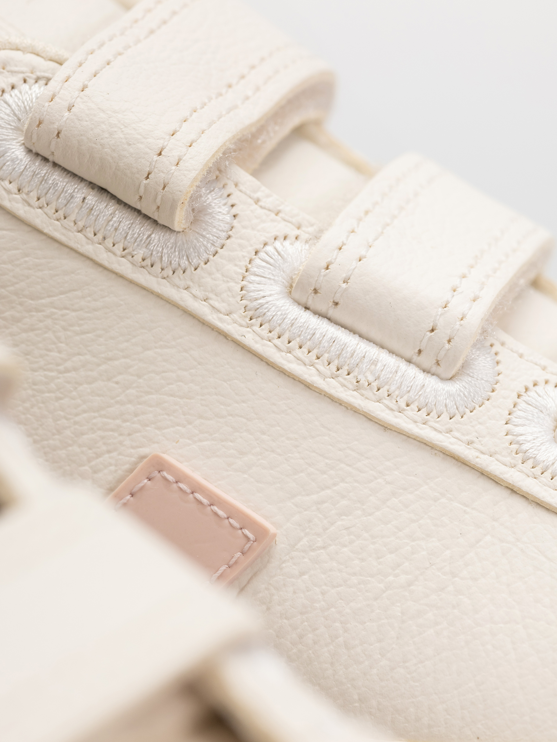 Boty Veja Recife Logo Wmn (extra white petale)