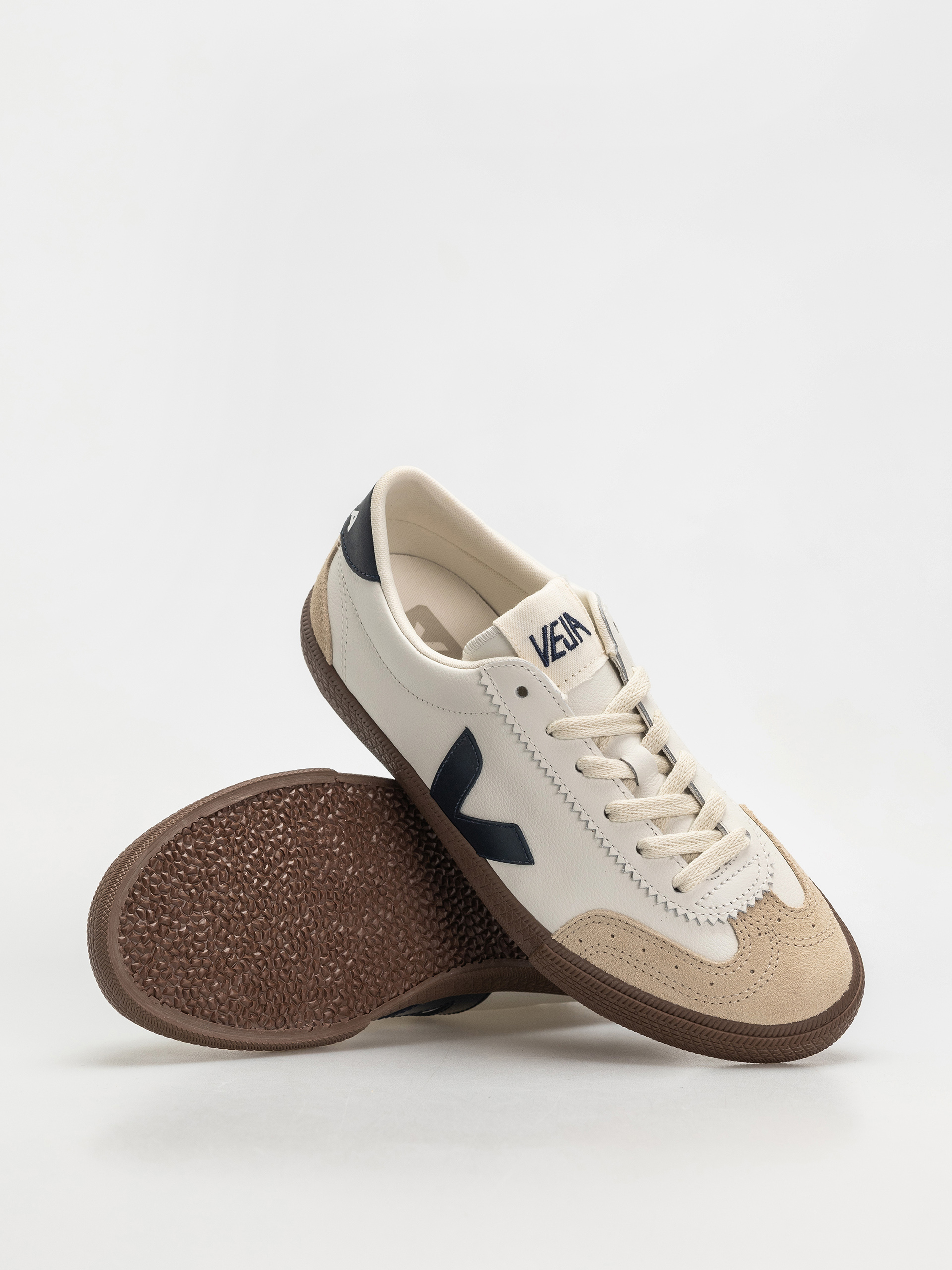 Boty Veja Volley Wmn (white nautico bark)