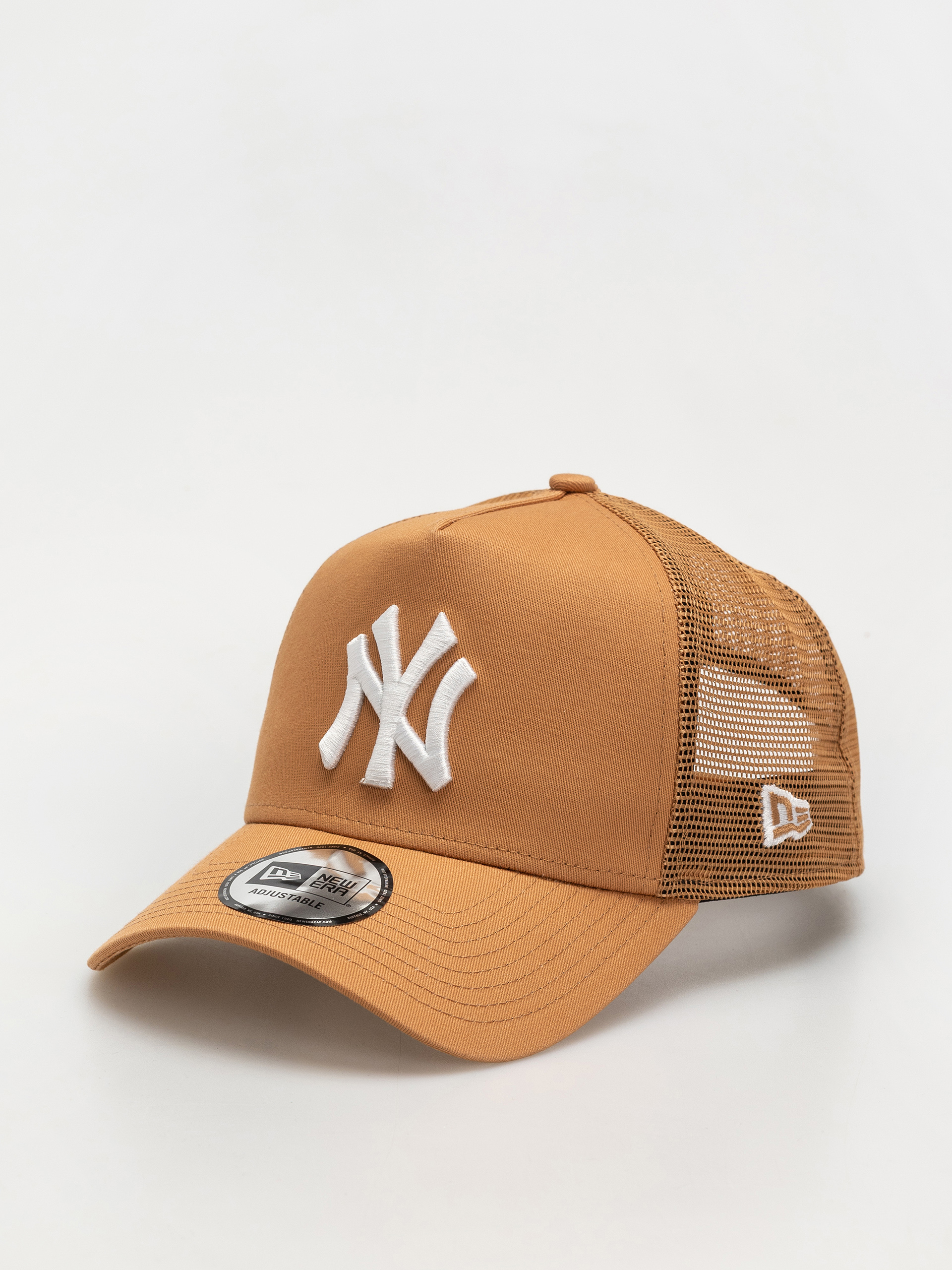 Kšiltovka  New Era League Essential Trucker New York Yankees (dk beige)