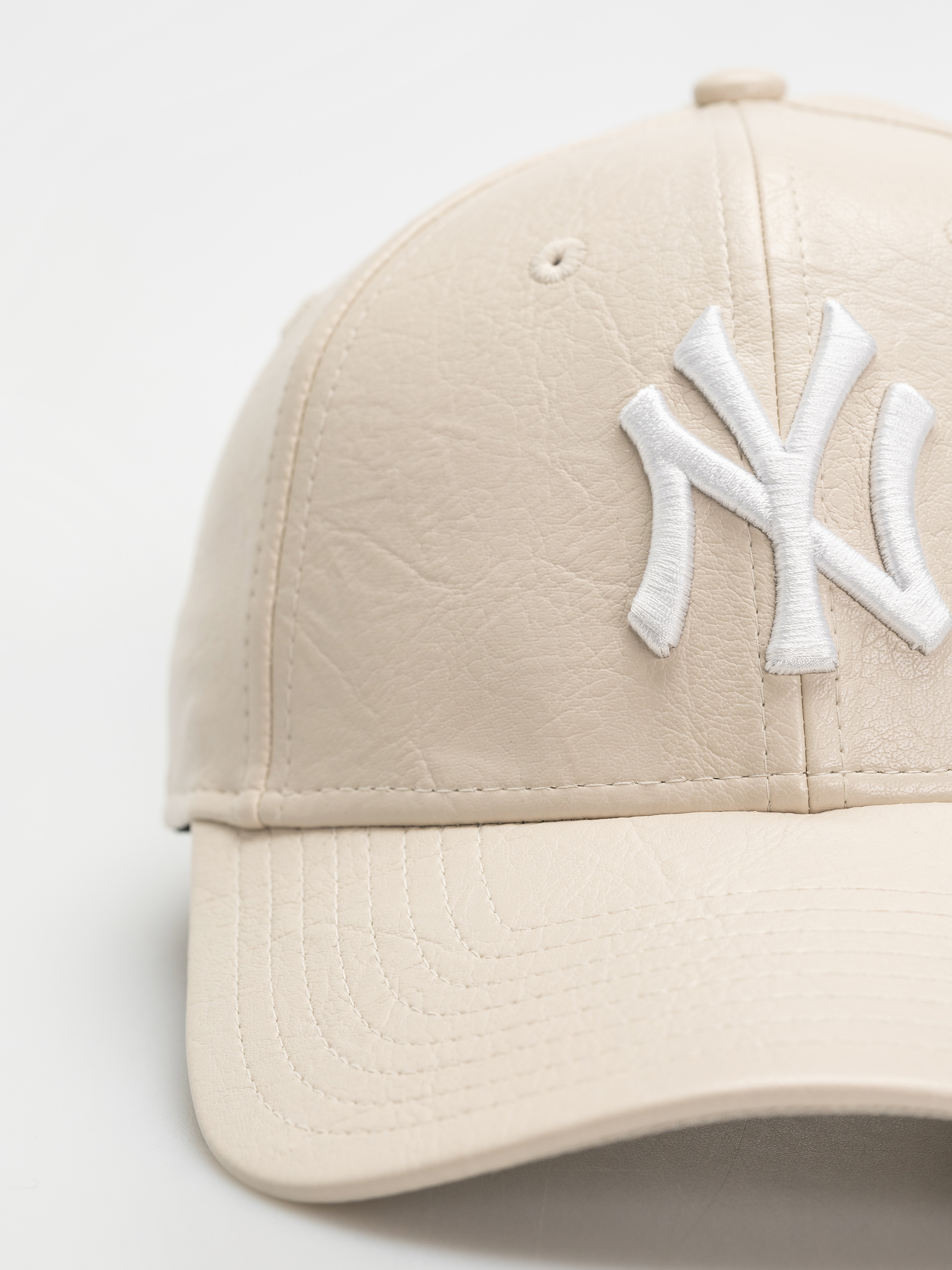 Kšiltovka  New Era Crinkled Pu 9Forty New York Yankees Wmn (light beige)