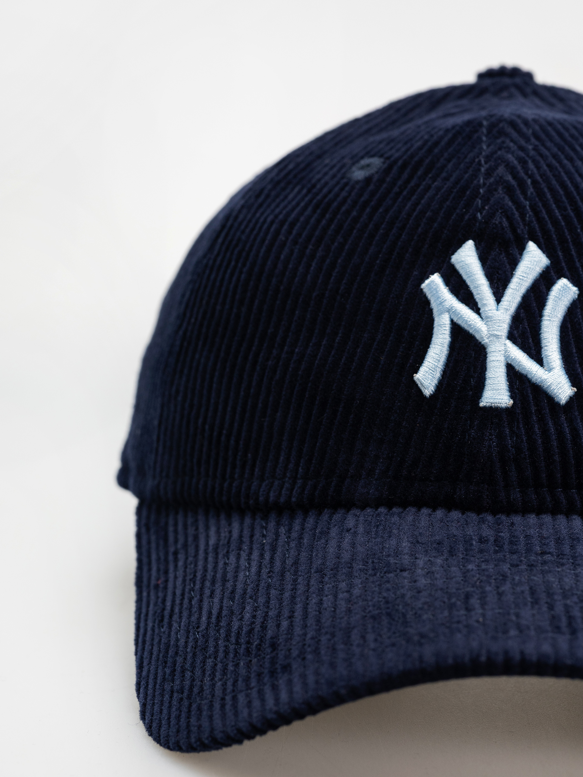 Kšiltovka  New Era Cord 9Twenty New York Yankees Wmn (navy)