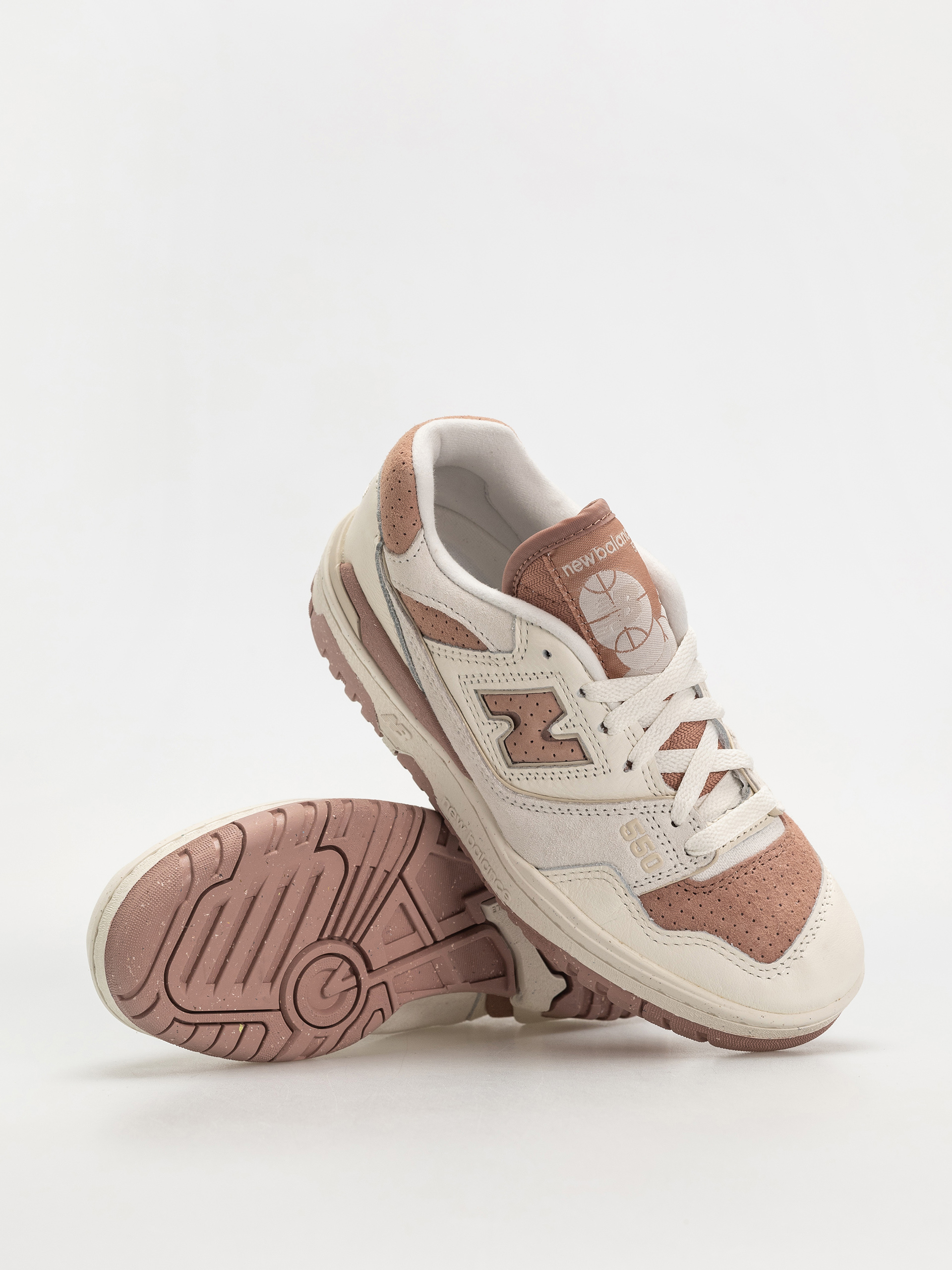 Boty New Balance 550 Wmn (sea salt)