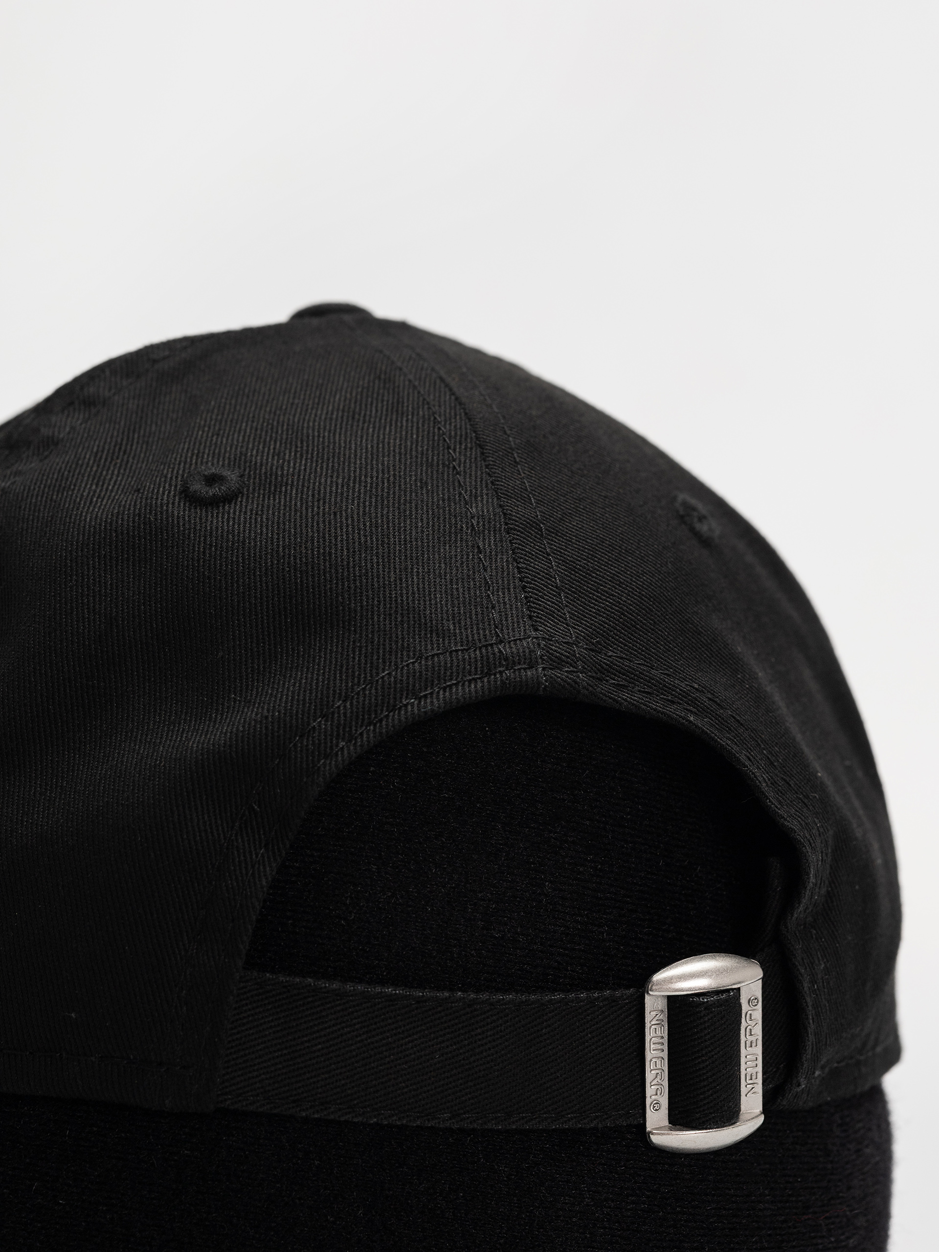 Kšiltovka  New Era Icon 9Forty New York Yankees Wmn (black)