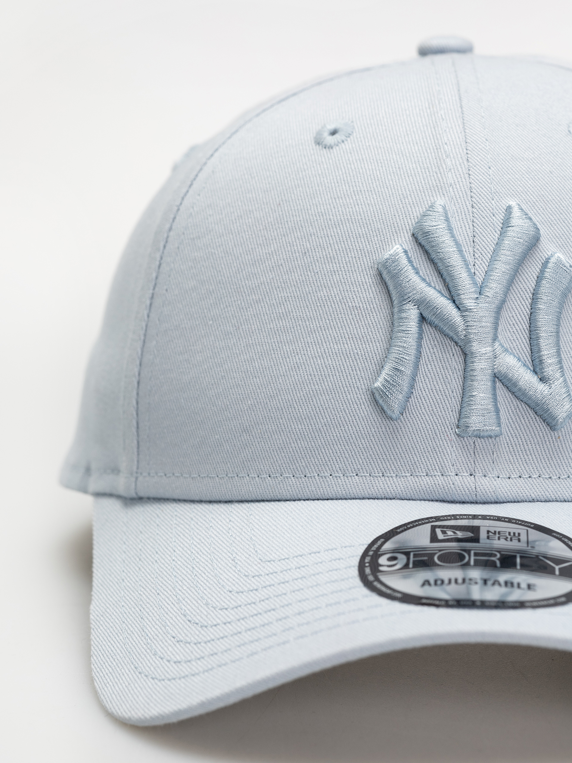 Kšiltovka  New Era League Essential 9Forty New York Yankees (pastel blue)
