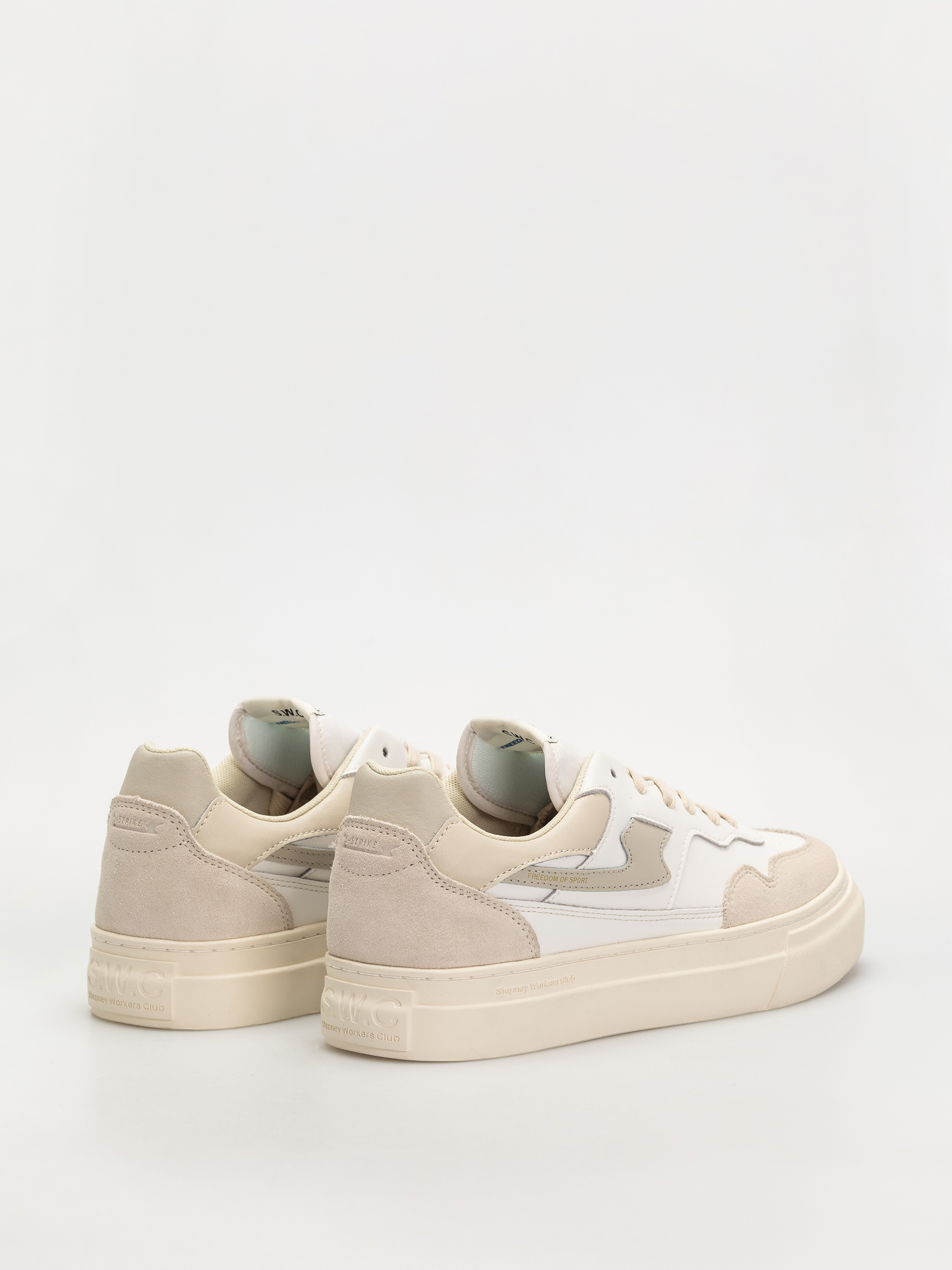 Boty Stepney Workers Club Pearl S-Strike (spring white)