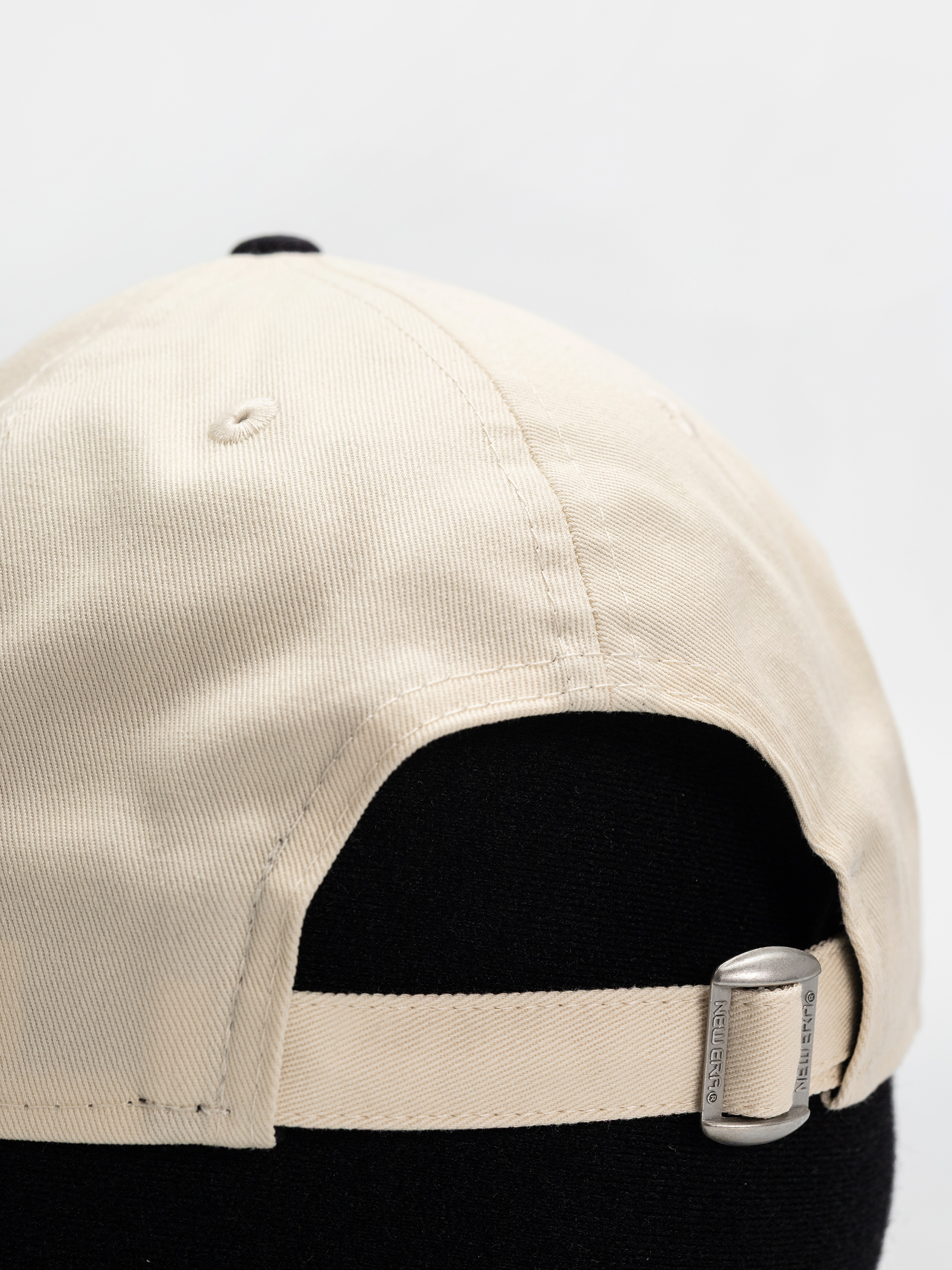 Kšiltovka  New Era Colour Block 9Forty New York Yankees (light beige)