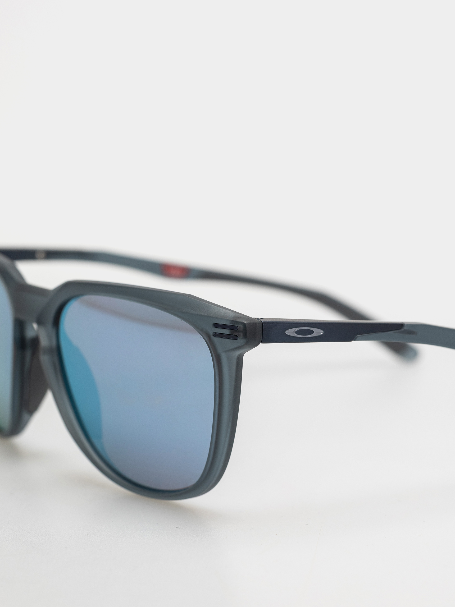 Sluneční brýle Oakley Thurso (matte crystal black/prizm deep water polar)
