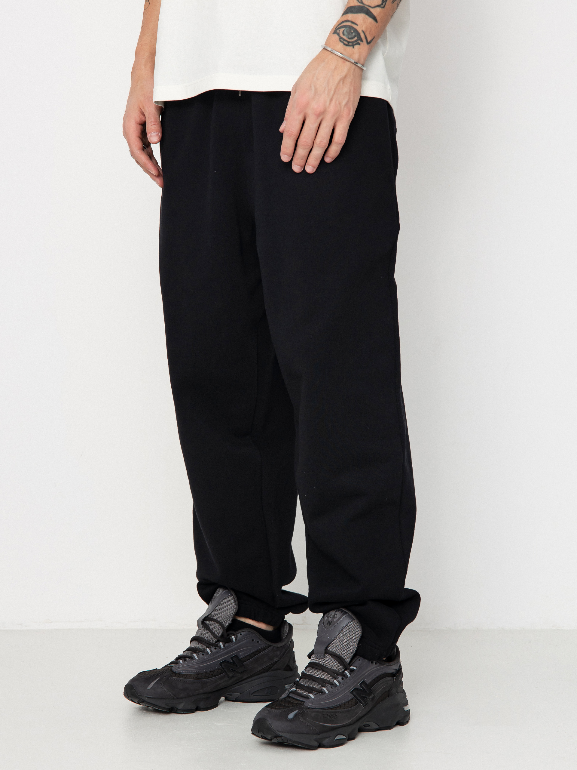 Kalhoty Wasted Paris Kingdom Curve Destroy Jogging (black)