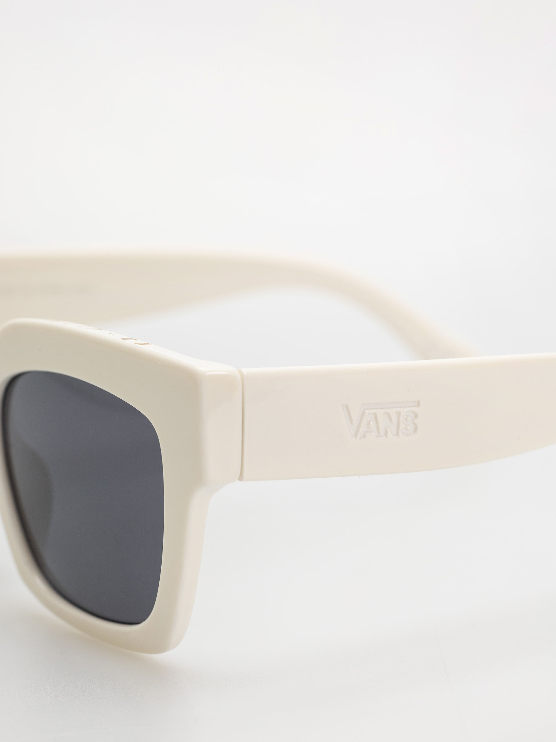 Sluneční brýle Vans Belden (marshmallow)