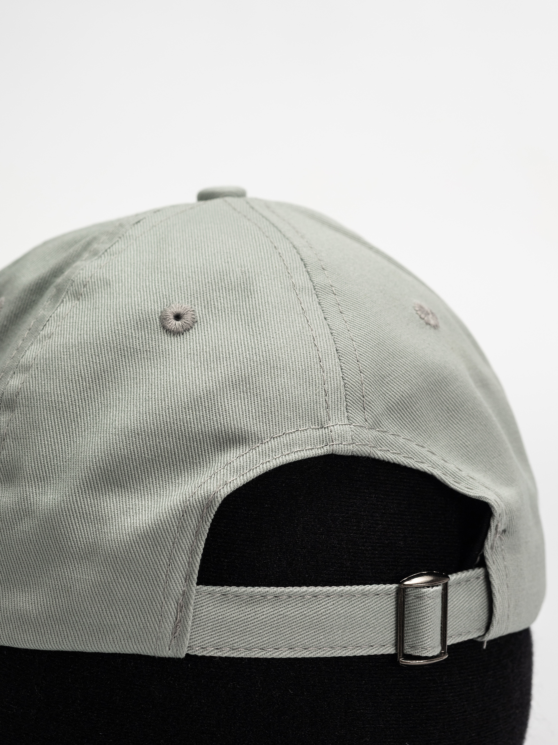 Kšiltovka  Santa Cruz Guzman Skull (moon rock)