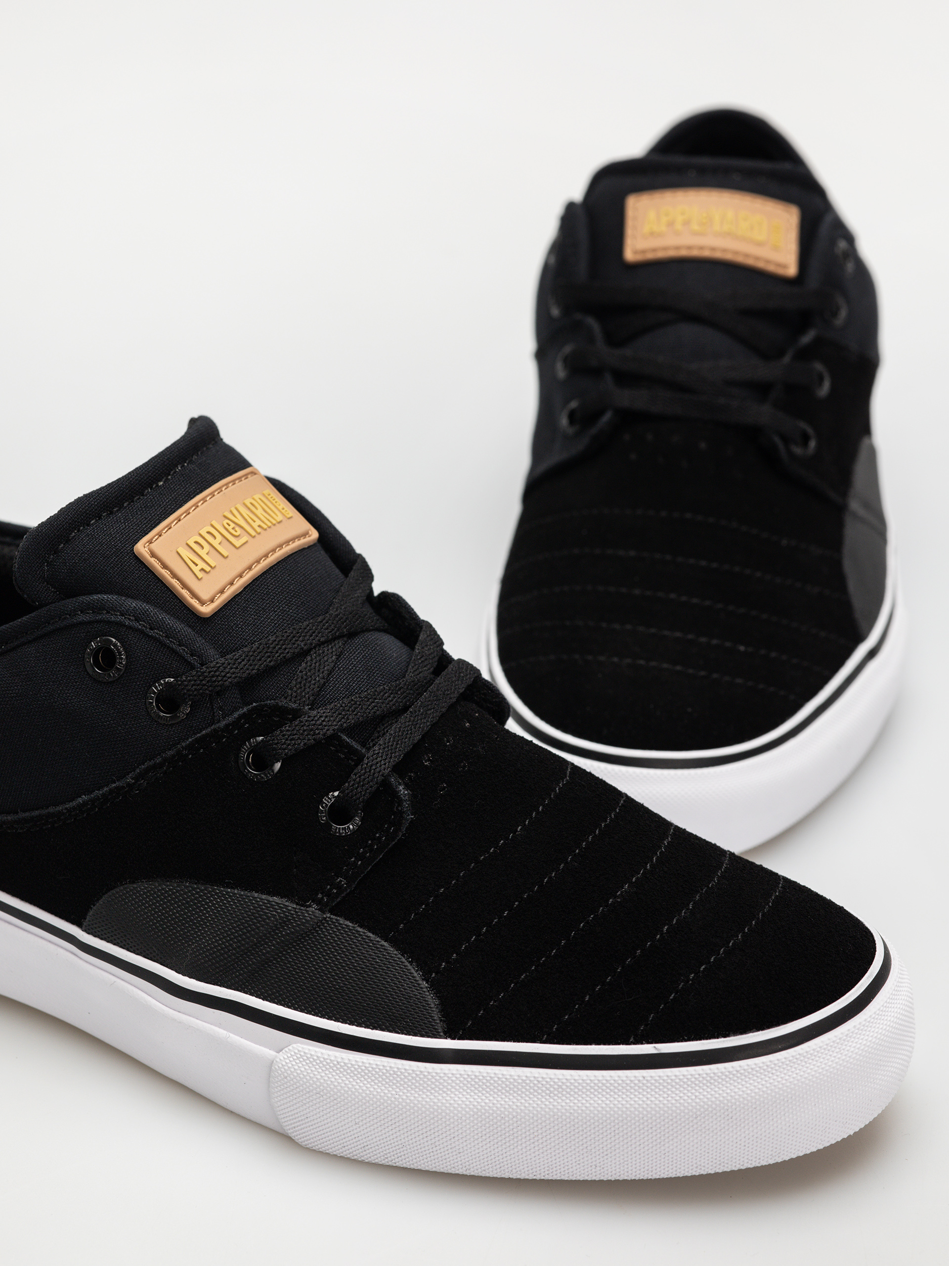 Boty Globe Mahalo Plus (black/tan/white)