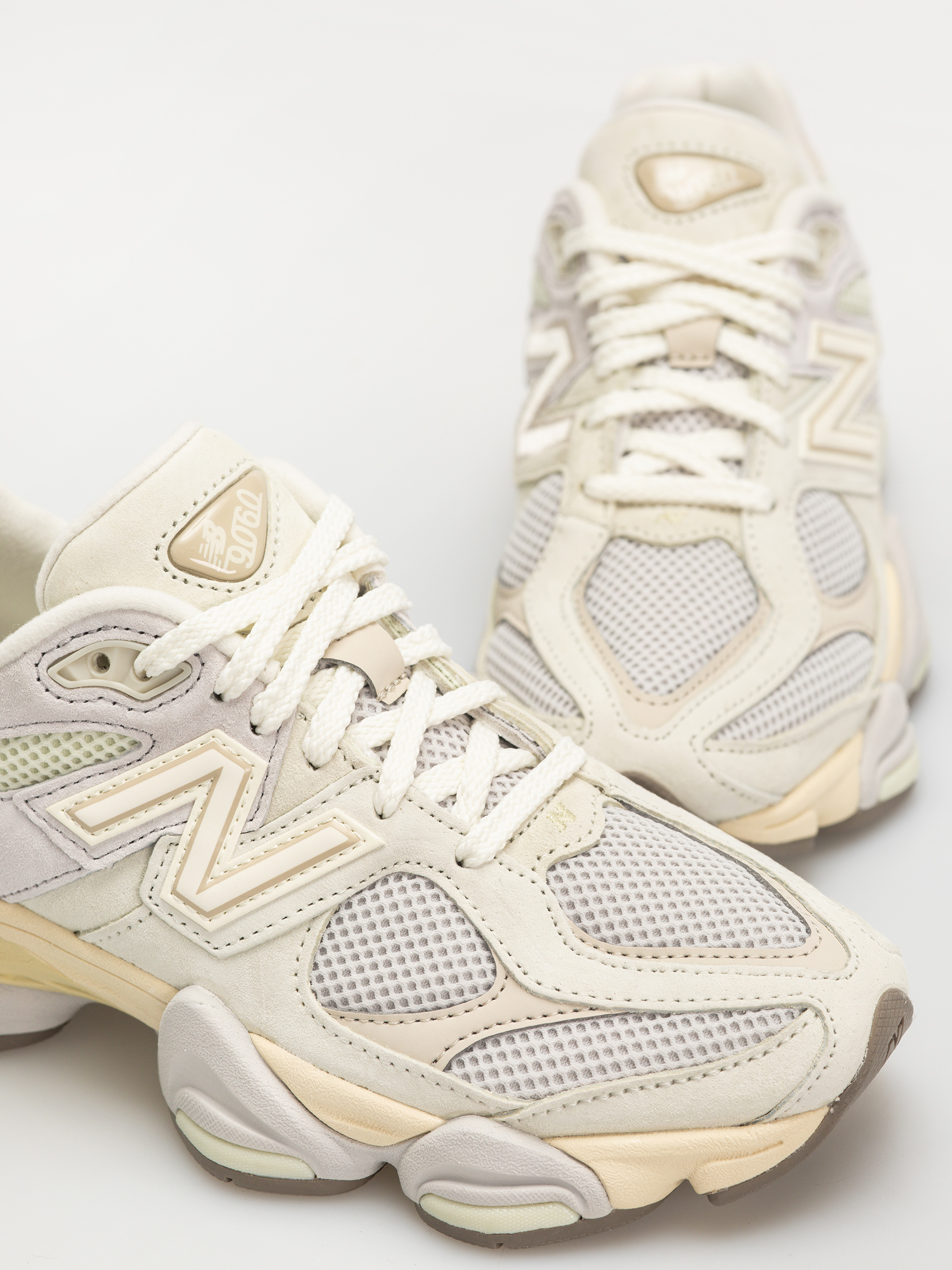 Boty New Balance 9060 (mineral)