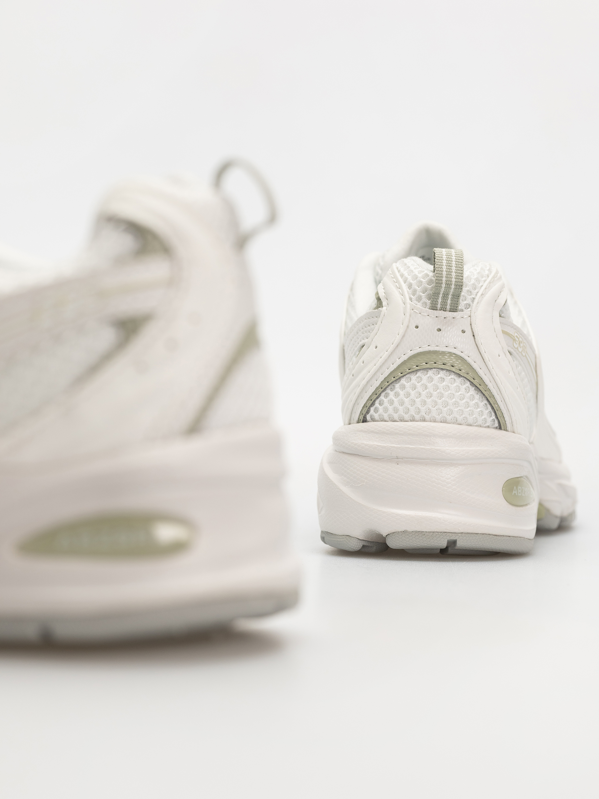 Boty New Balance 530 (reflection)