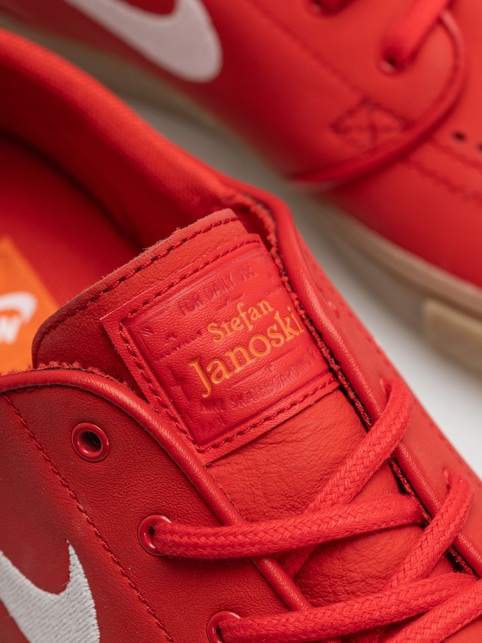 Boty Nike SB Zoom Janoski Og+ (university red/white university red)