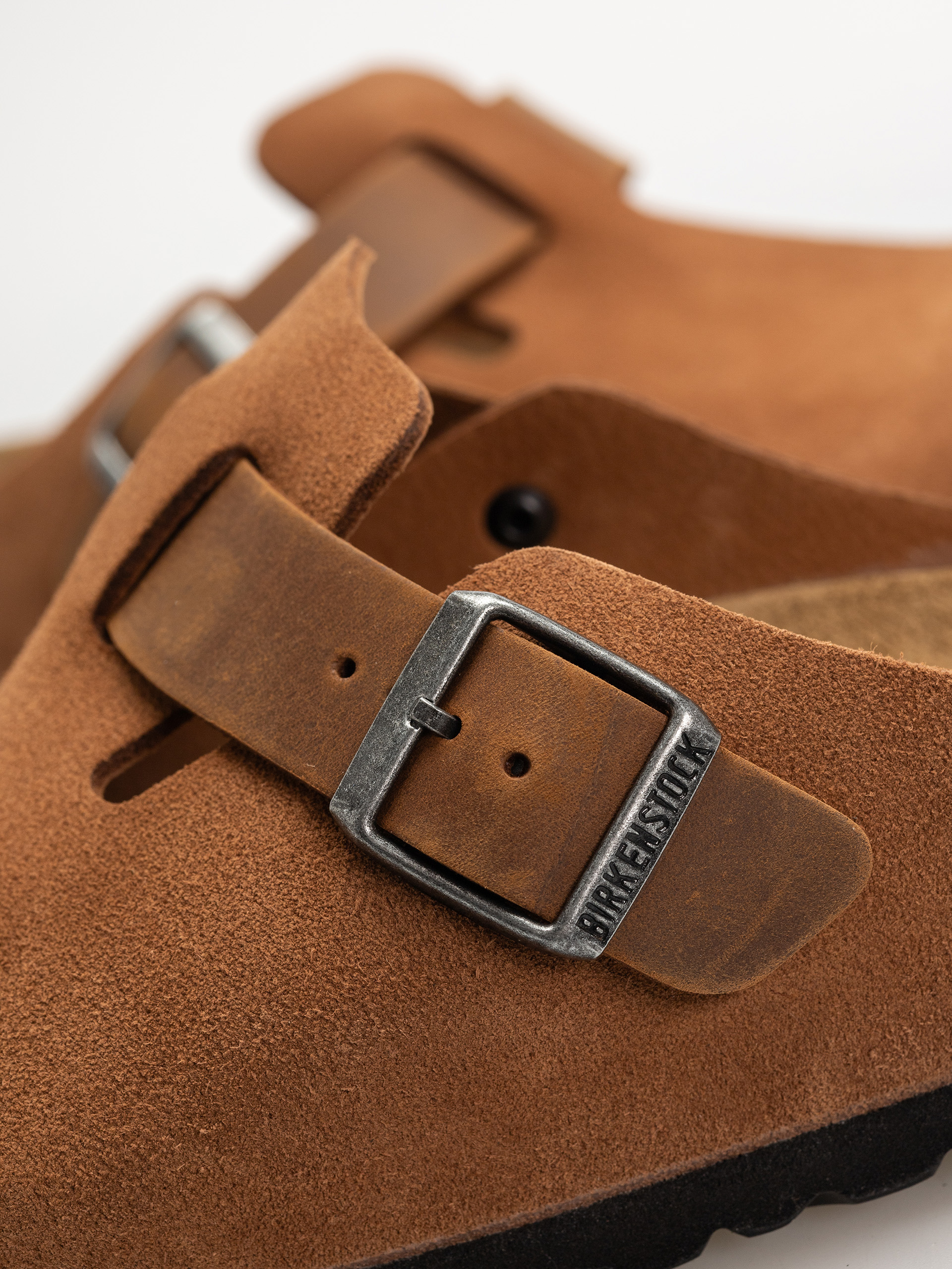 Plážovky Birkenstock Boston Suede Oiled Leather Regular (cognac)