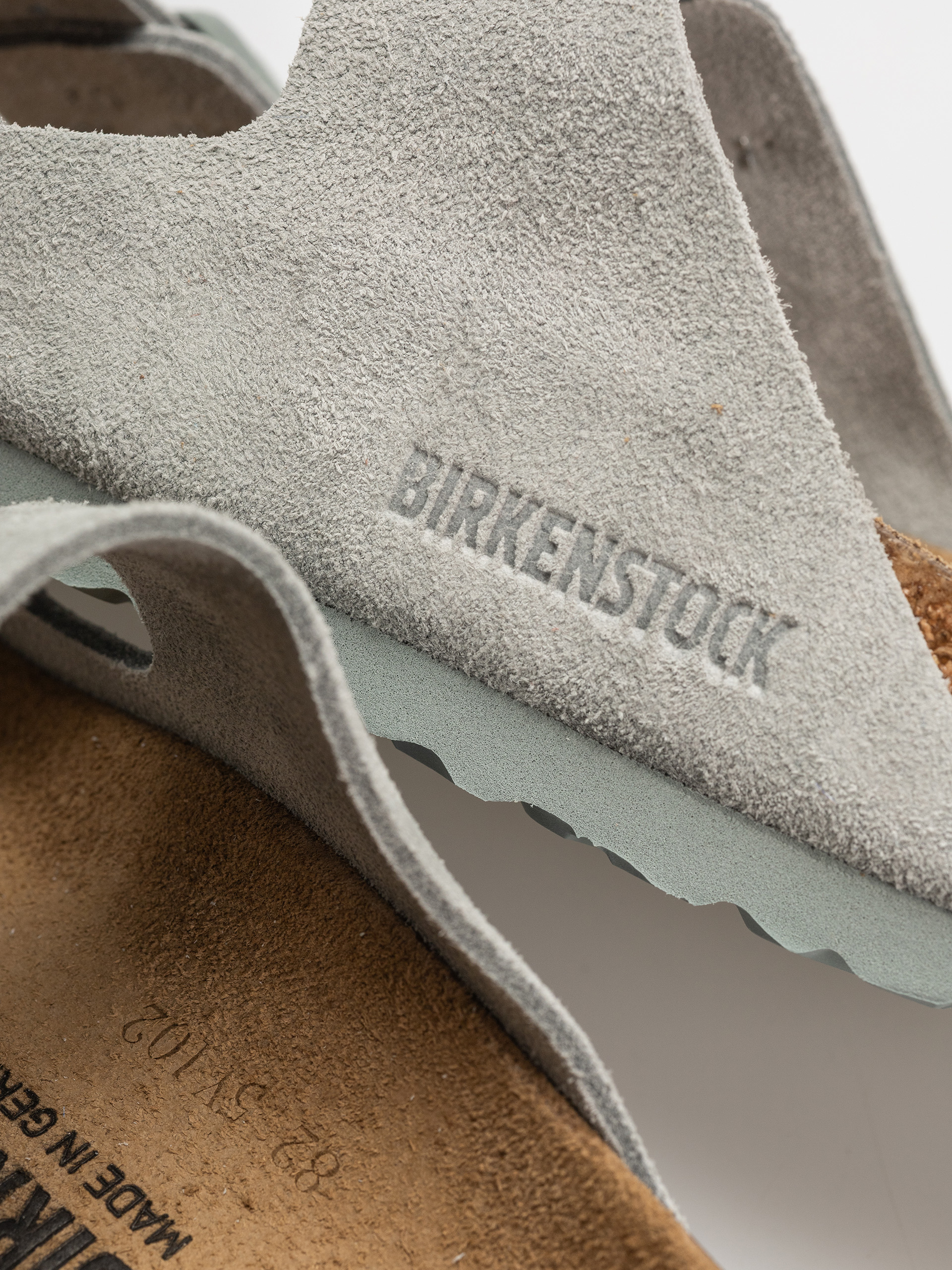 Plážovky Birkenstock Arizona Suede Leather Narrow Wmn (pure sage)
