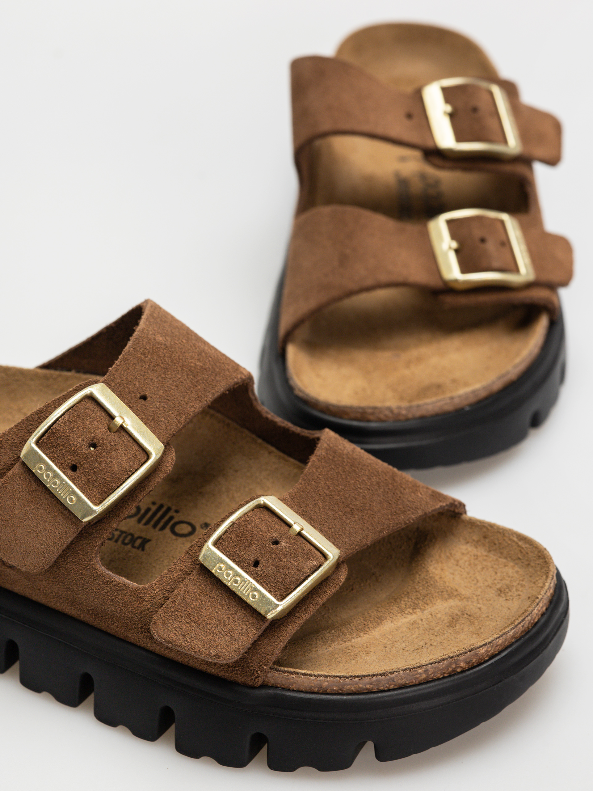 Plážovky Birkenstock Arizona Chunky Suede Narrow Wmn (dark tea/black)